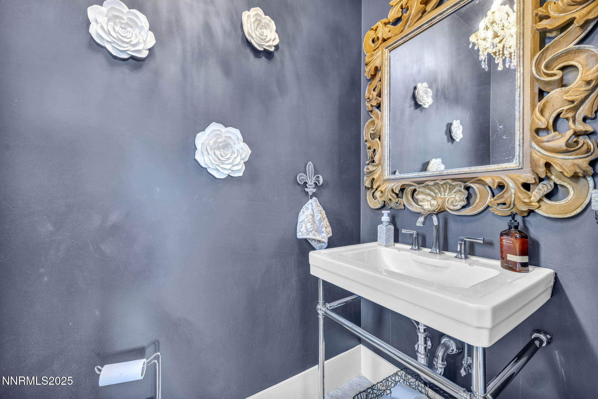 51-web-or-mls-11150-carlsbad-rd