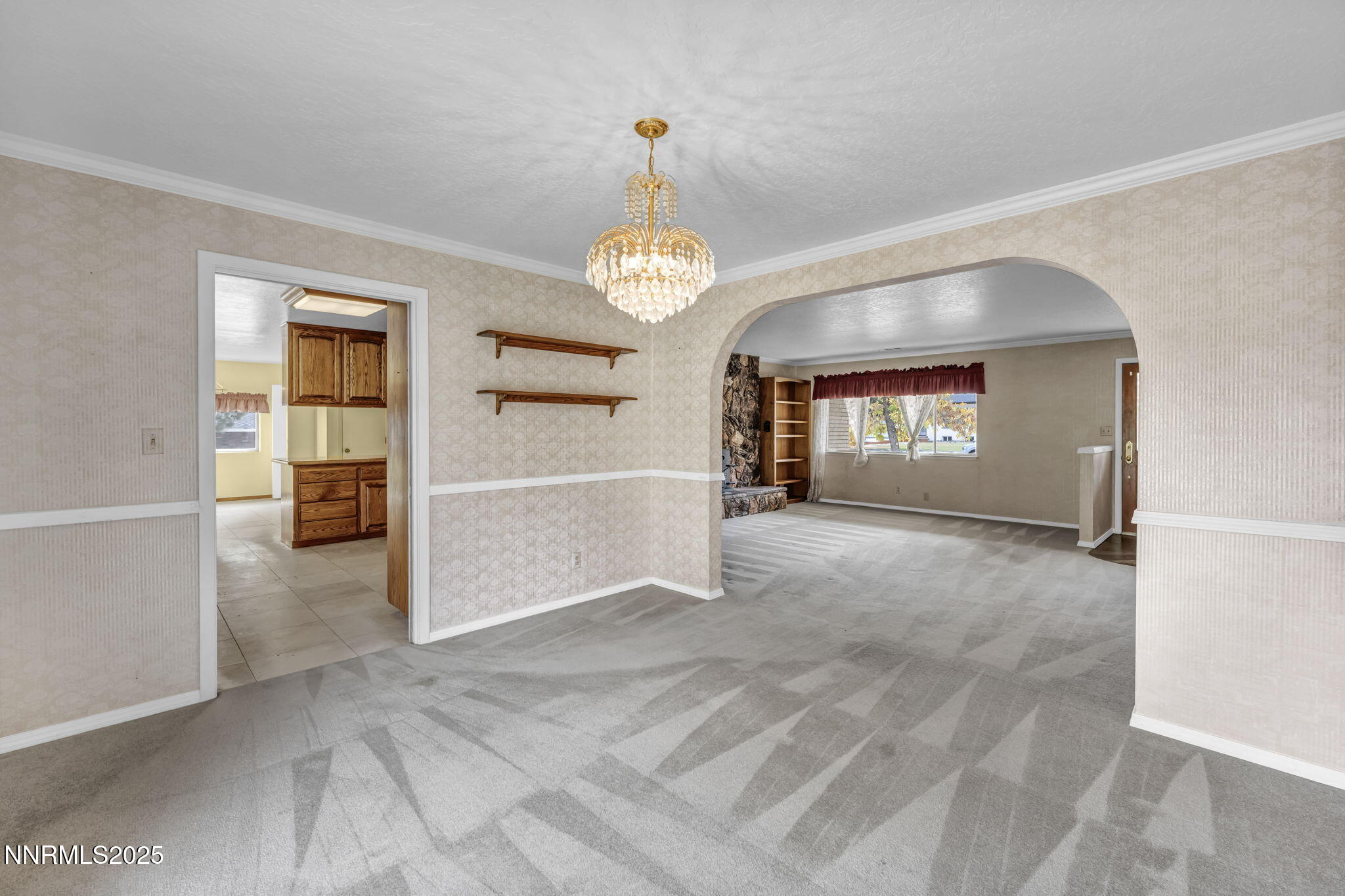 Carson City, Nevada 89703, United States, 3 Bedrooms Bedrooms, ,2 BathroomsBathrooms,Residential,Active,221070