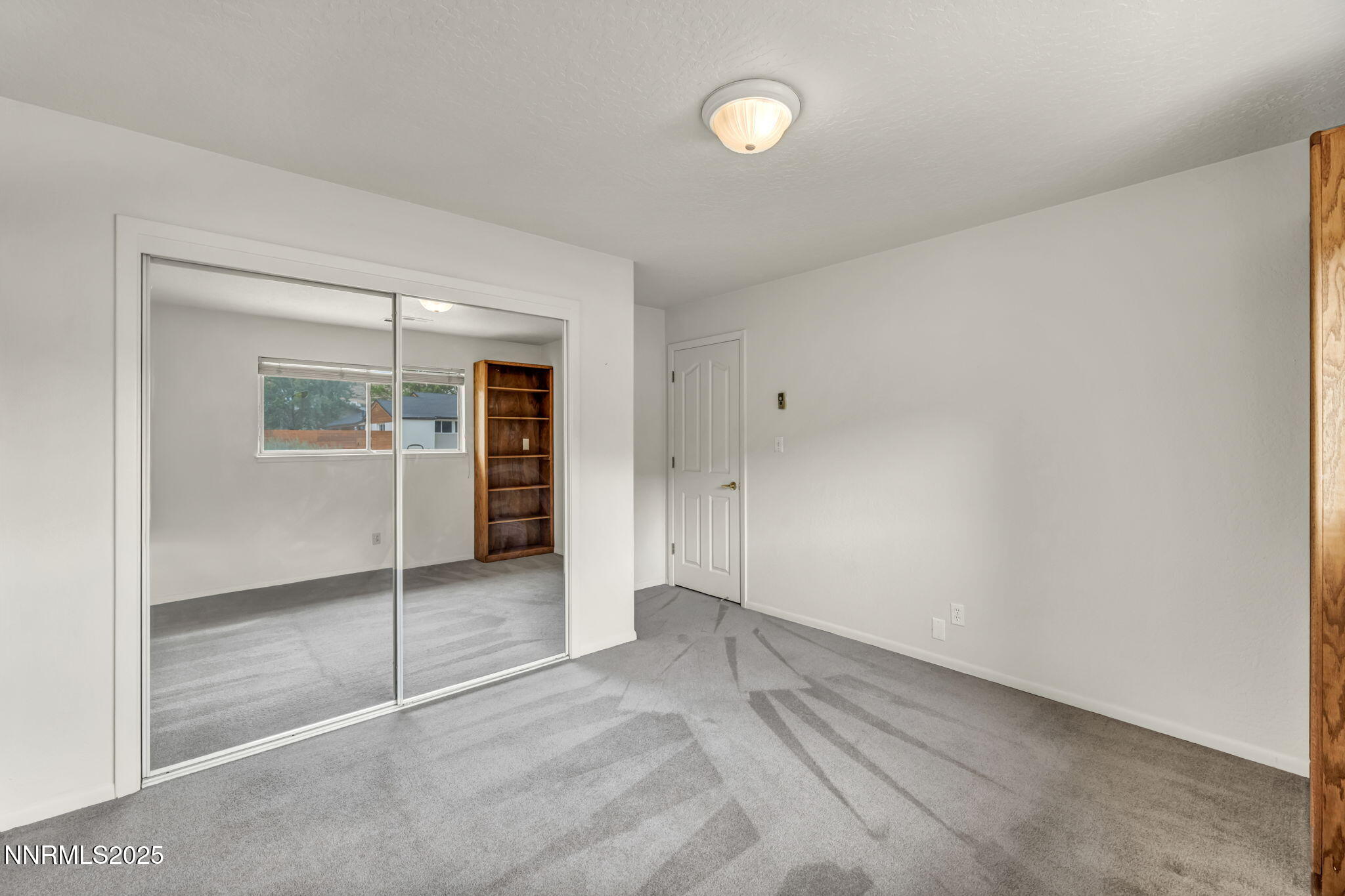 Carson City, Nevada 89703, United States, 3 Bedrooms Bedrooms, ,2 BathroomsBathrooms,Residential,Active,221070