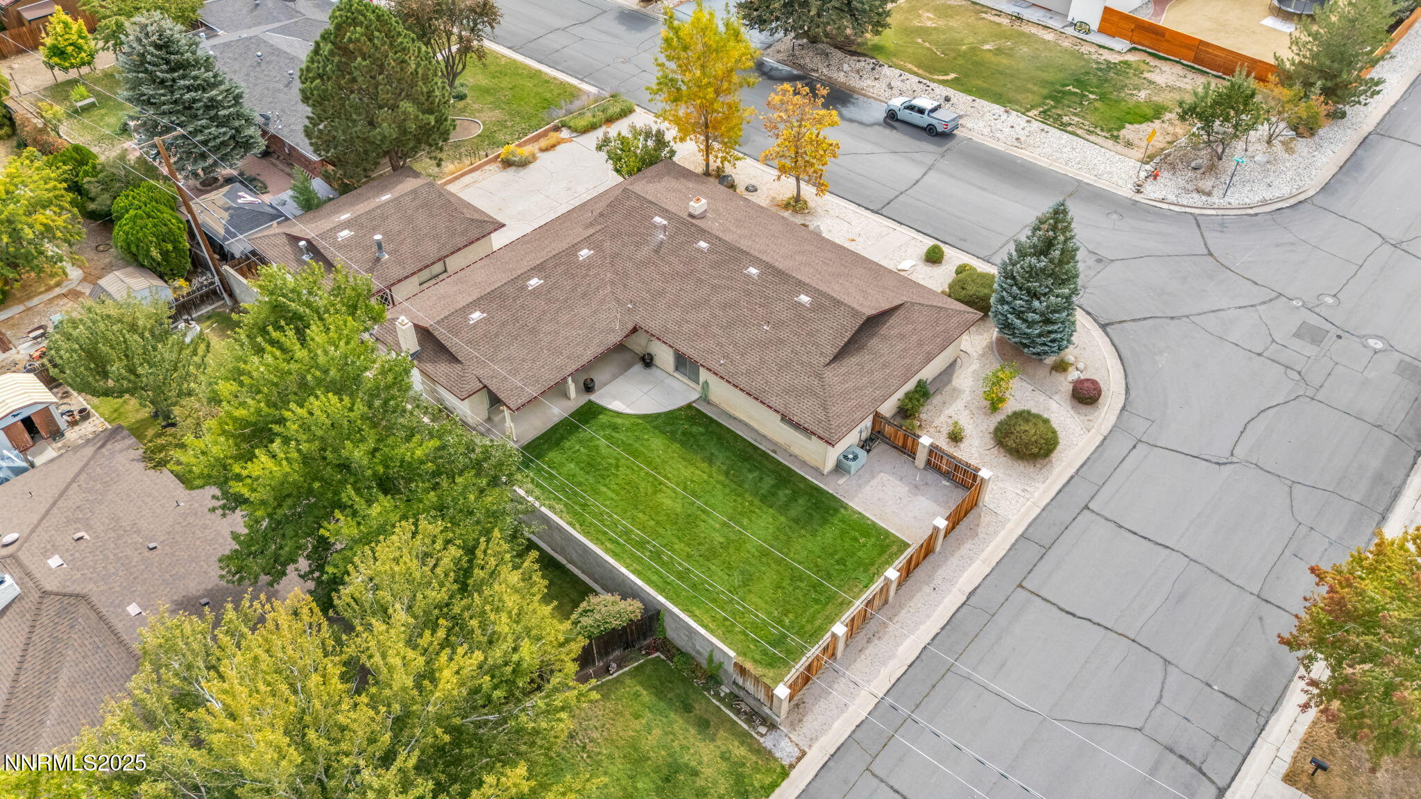 Carson City, Nevada 89703, United States, 3 Bedrooms Bedrooms, ,2 BathroomsBathrooms,Residential,Active,221070