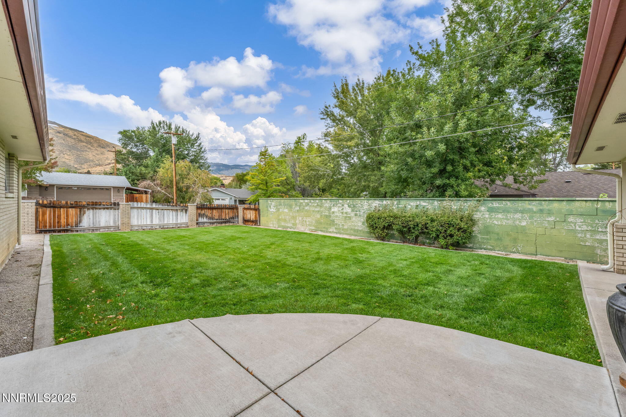 Carson City, Nevada 89703, United States, 3 Bedrooms Bedrooms, ,2 BathroomsBathrooms,Residential,Active,221070