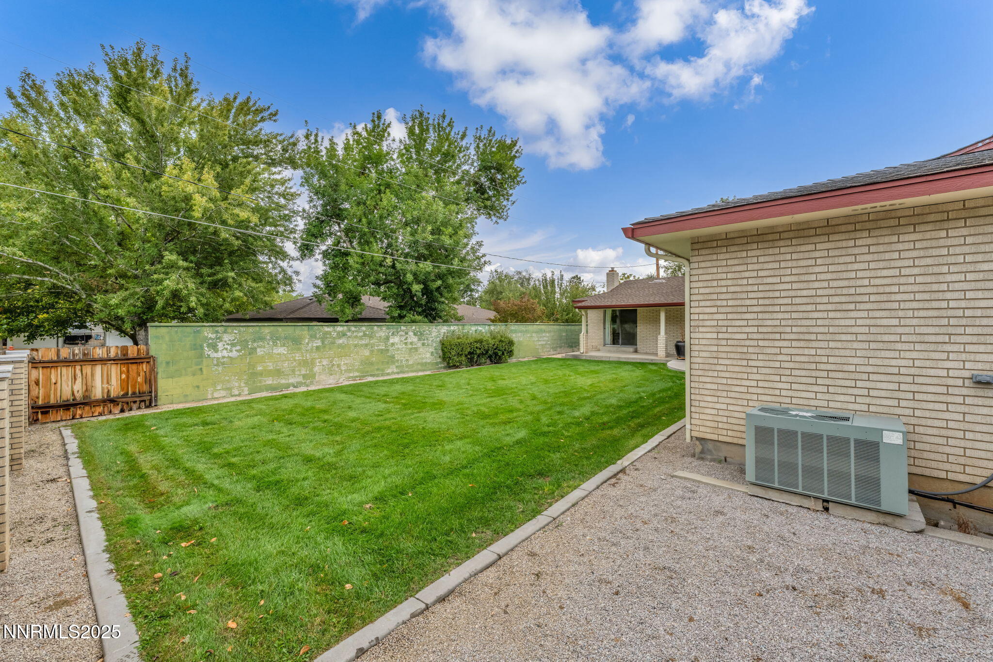 Carson City, Nevada 89703, United States, 3 Bedrooms Bedrooms, ,2 BathroomsBathrooms,Residential,Active,221070