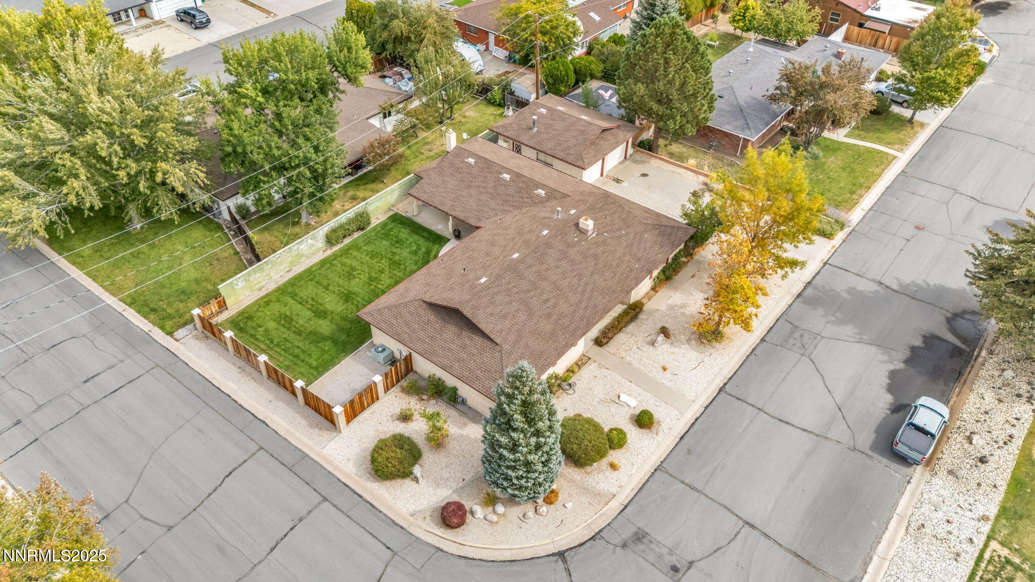 Carson City, Nevada 89703, United States, 3 Bedrooms Bedrooms, ,2 BathroomsBathrooms,Residential,Active,221070