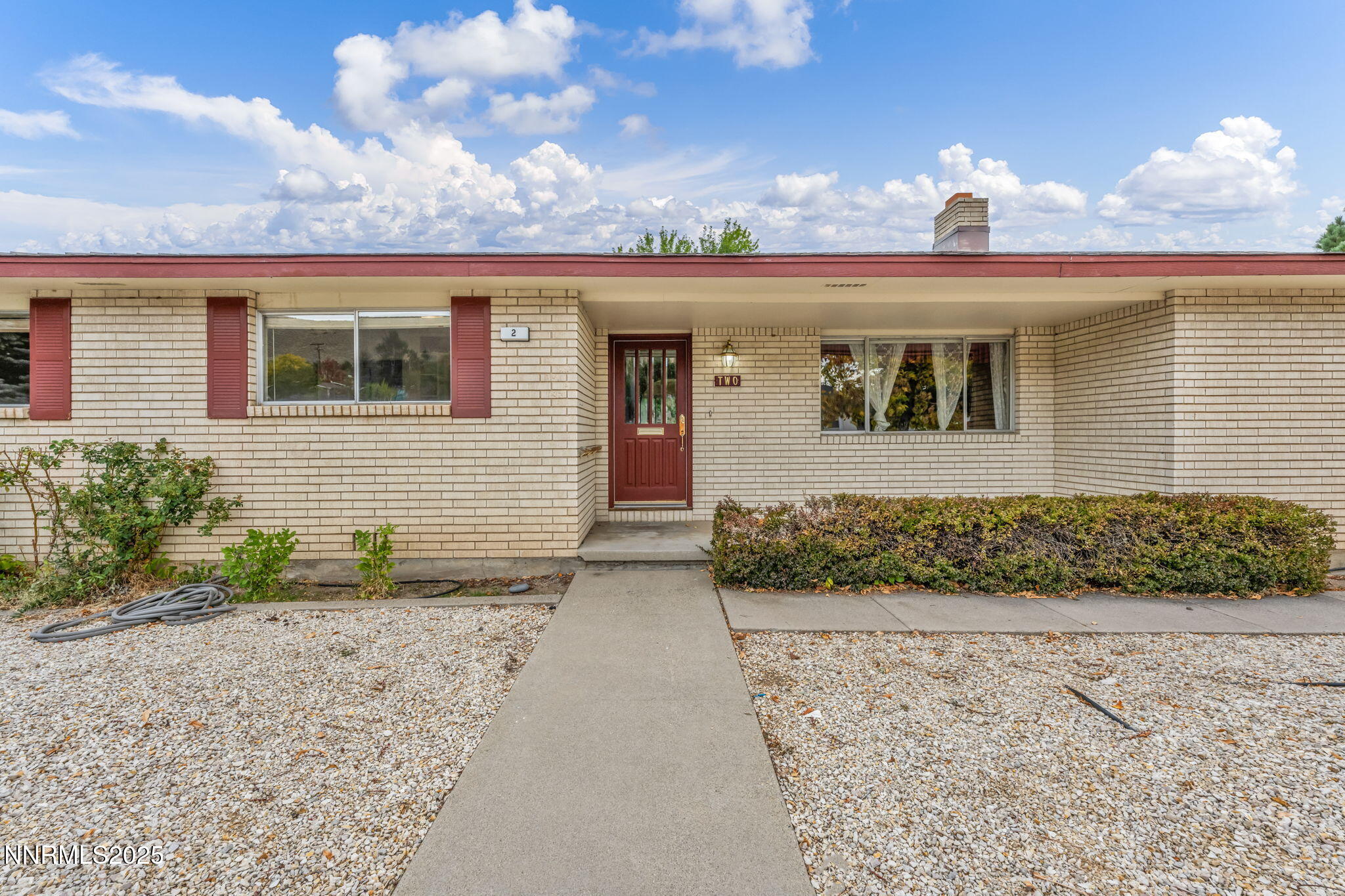 Carson City, Nevada 89703, United States, 3 Bedrooms Bedrooms, ,2 BathroomsBathrooms,Residential,Active,221070