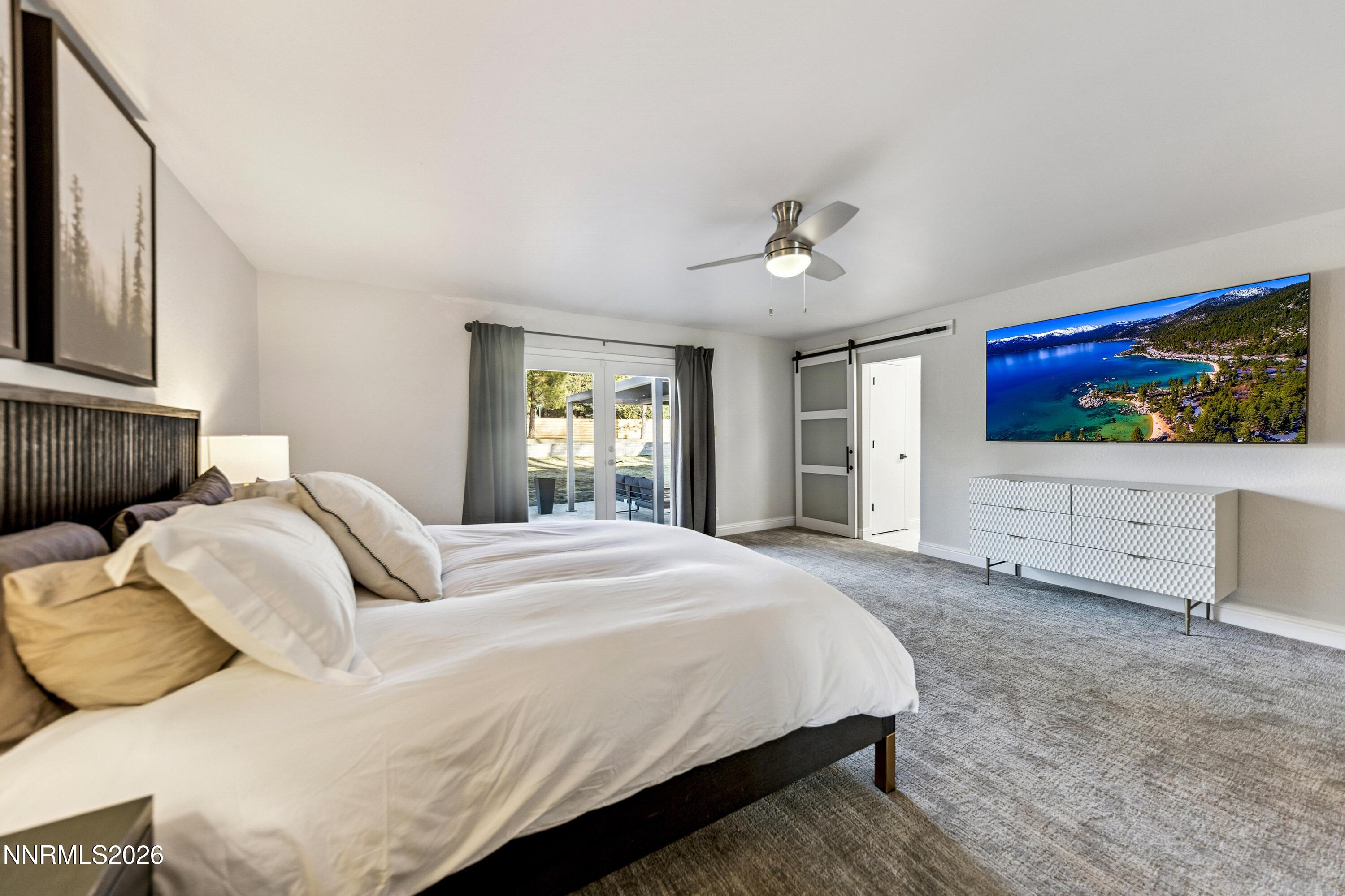 3620 E Hidden Valley Drive