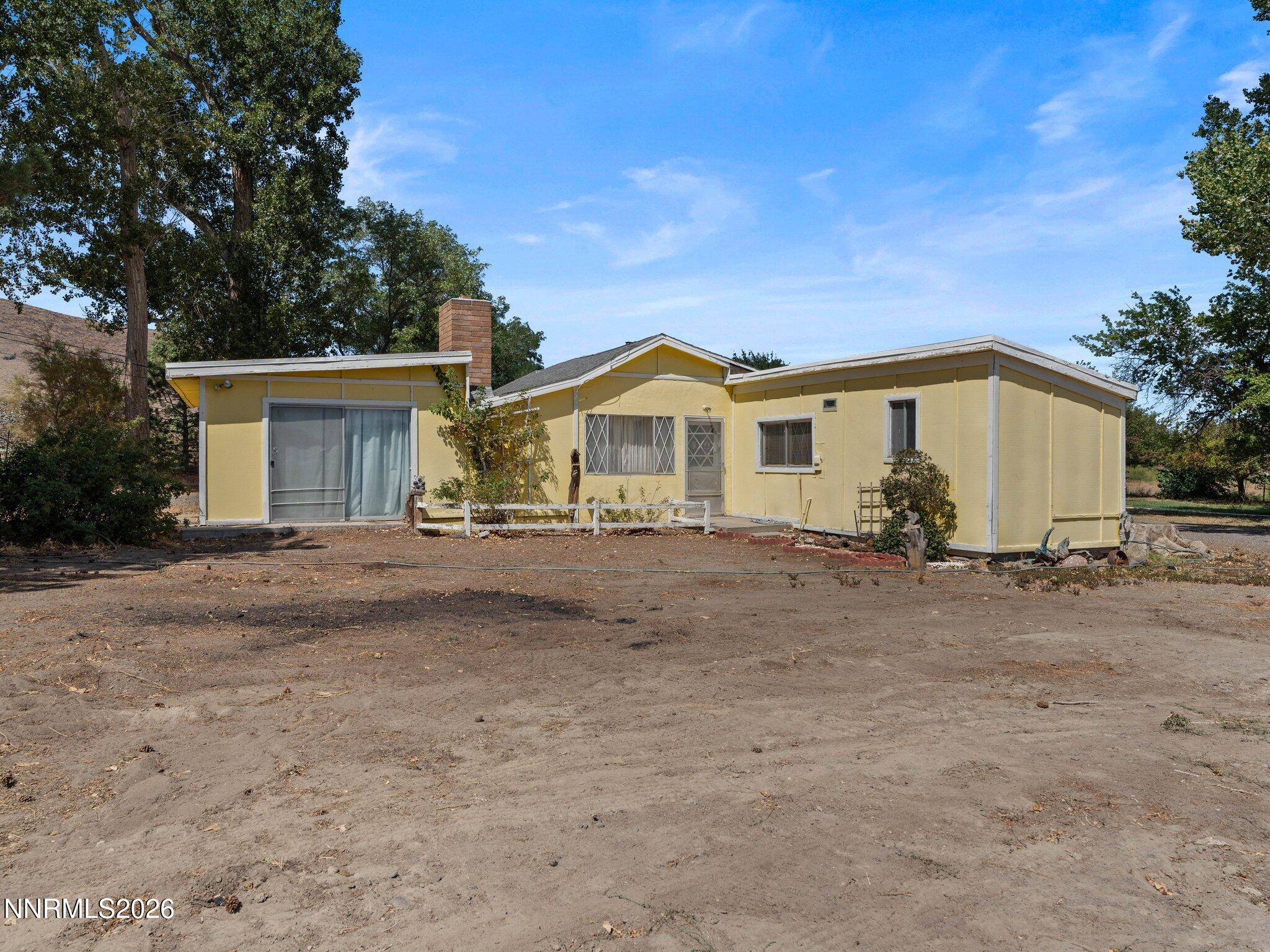 1450 Truckee Lane