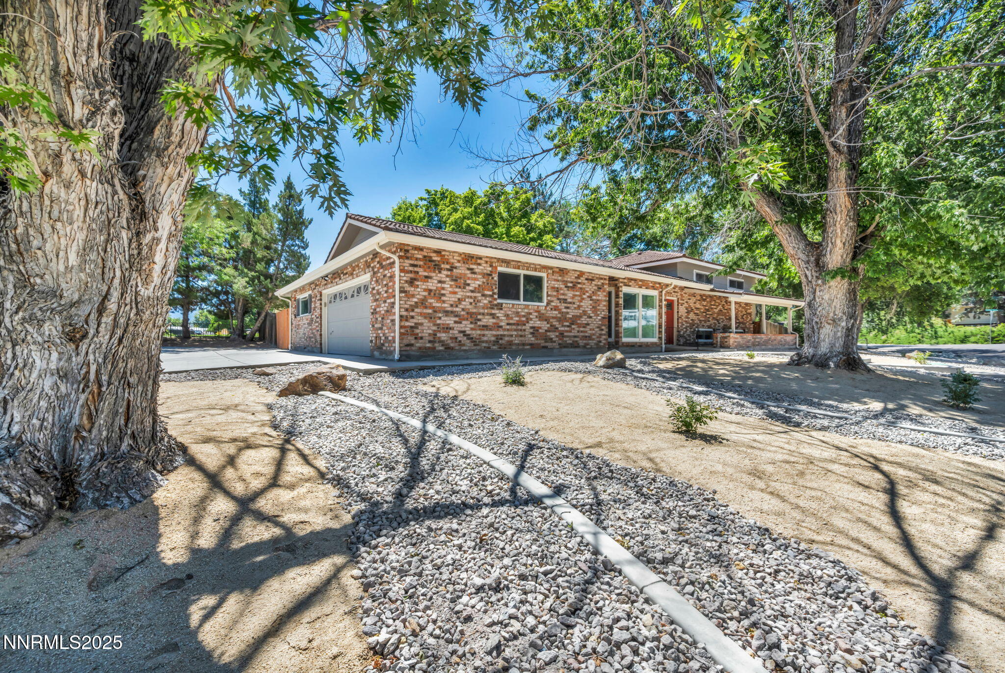 7-web-or-mls-12015-stoney-brook-dr