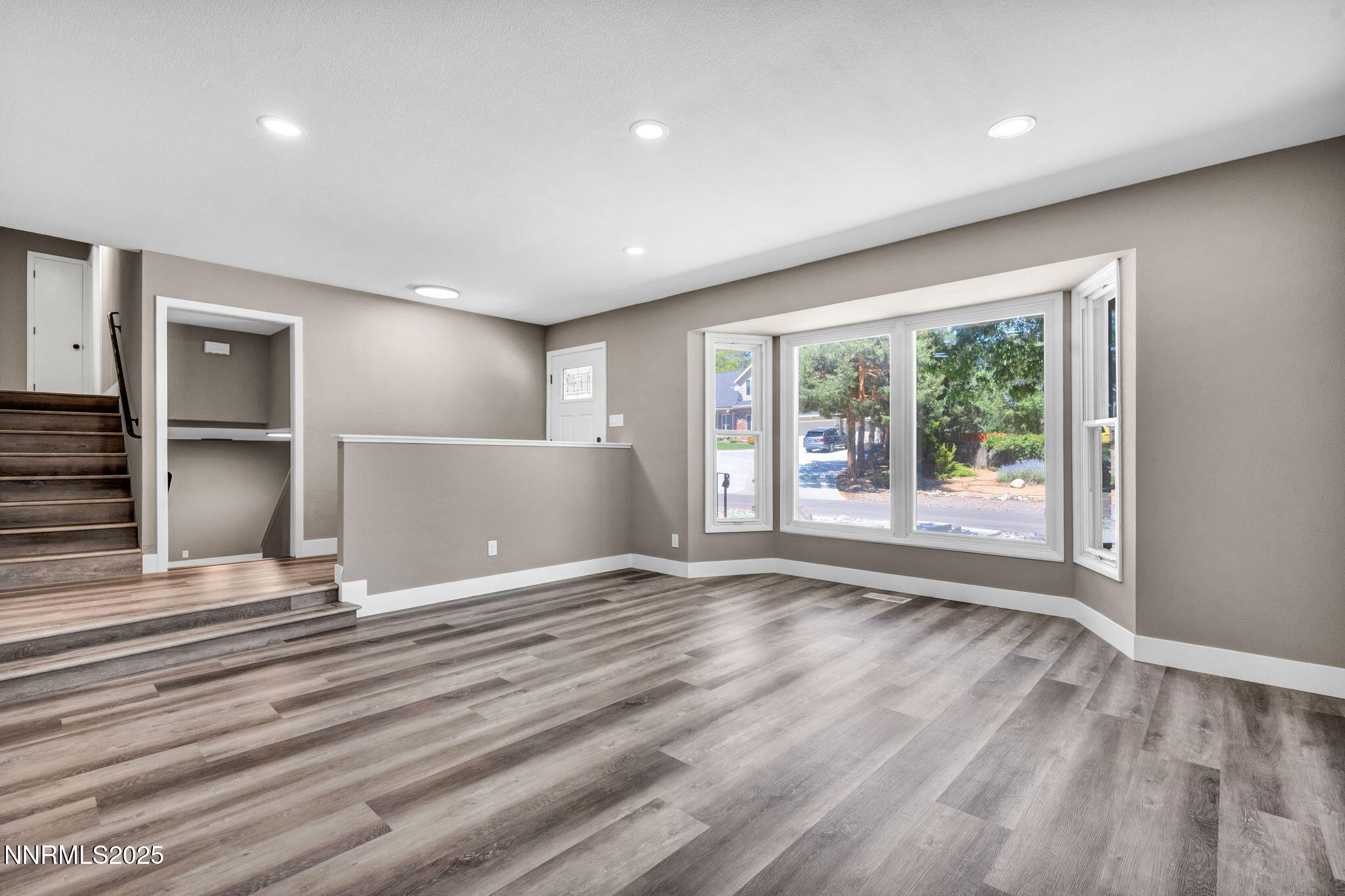 63-web-or-mls-12015-stoney-brook-dr