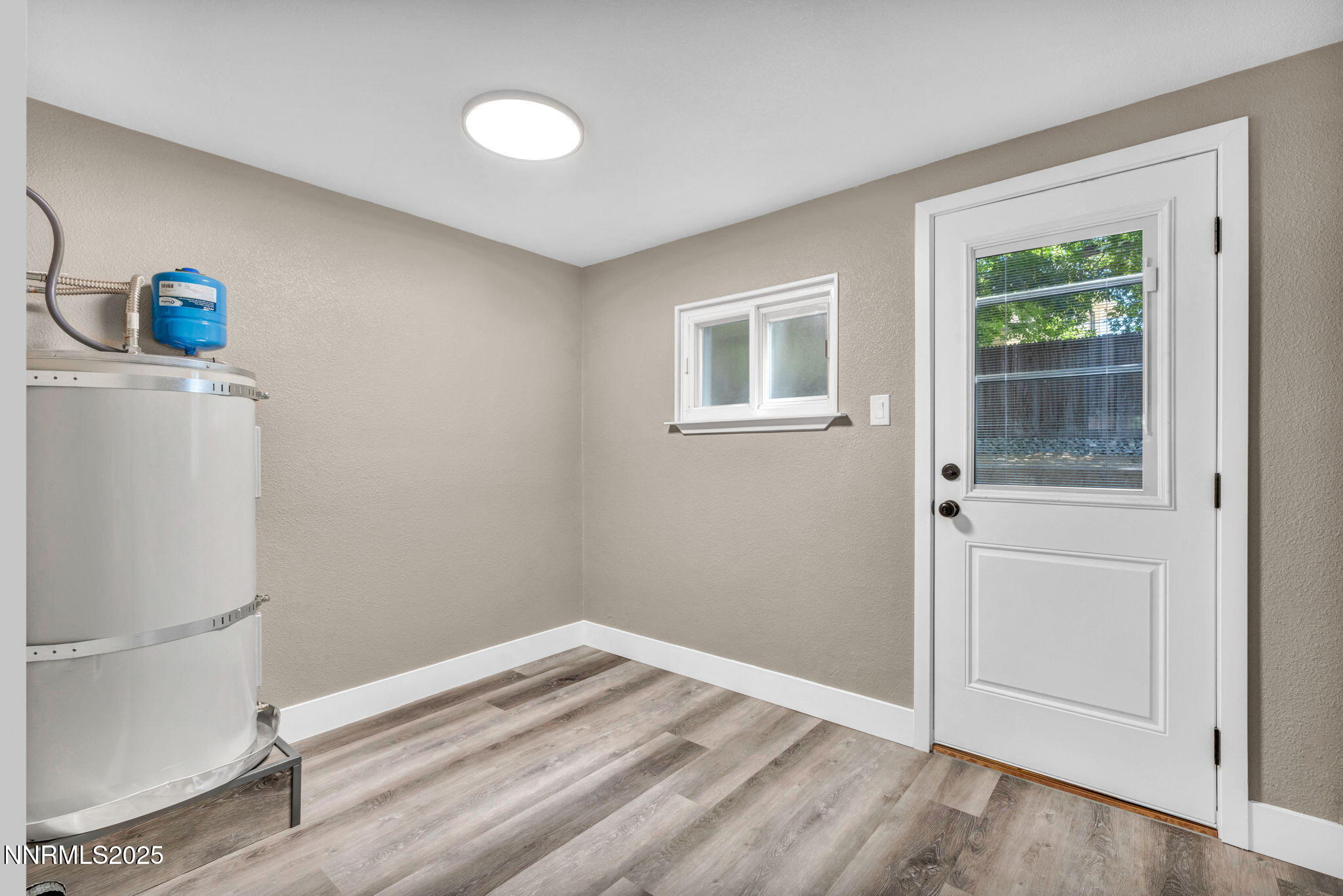 46-web-or-mls-12015-stoney-brook-dr