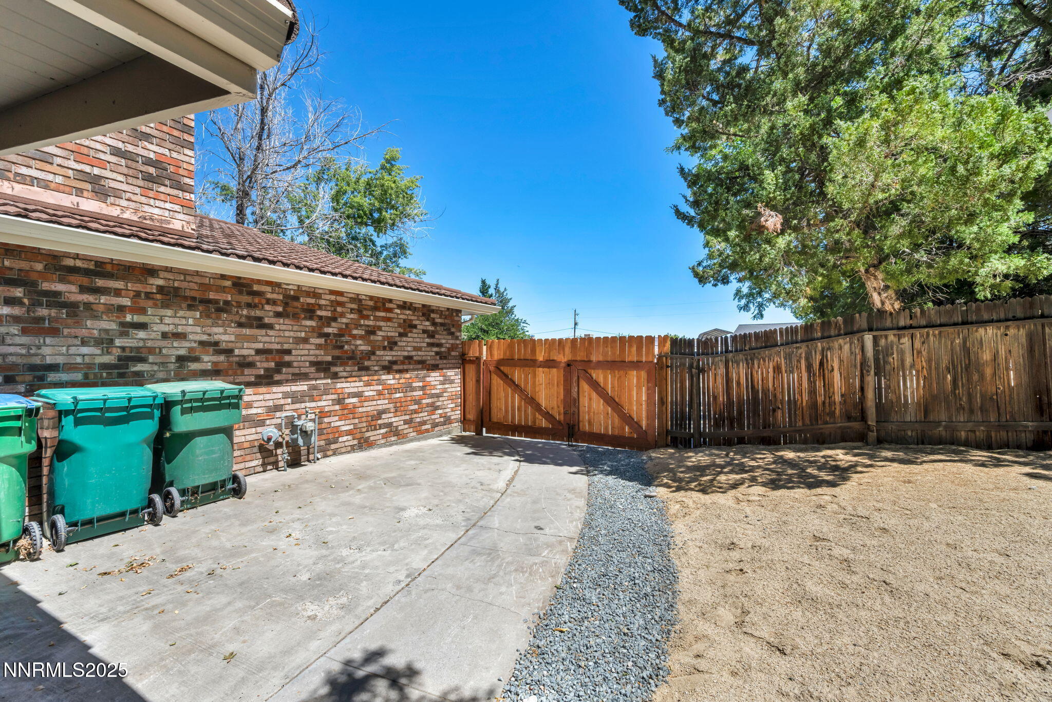 19-web-or-mls-12015-stoney-brook-dr