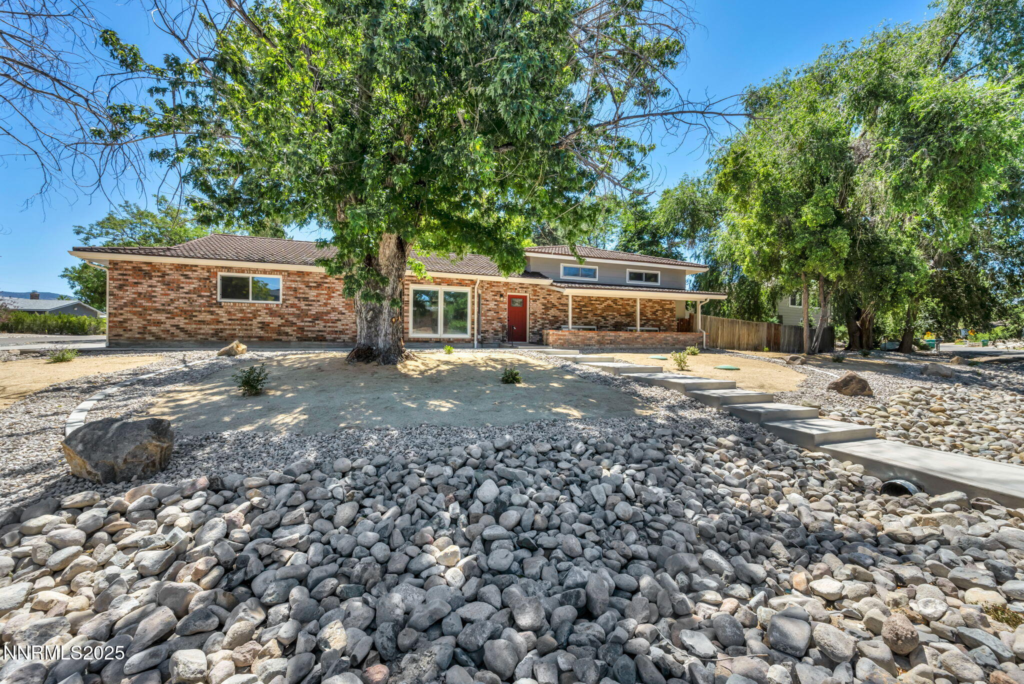 6-web-or-mls-12015-stoney-brook-dr