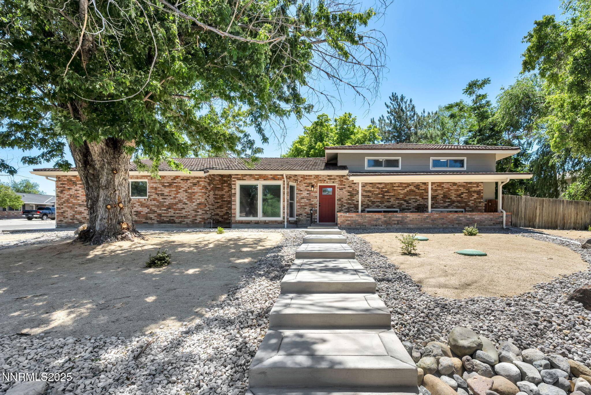 5-web-or-mls-12015-stoney-brook-dr