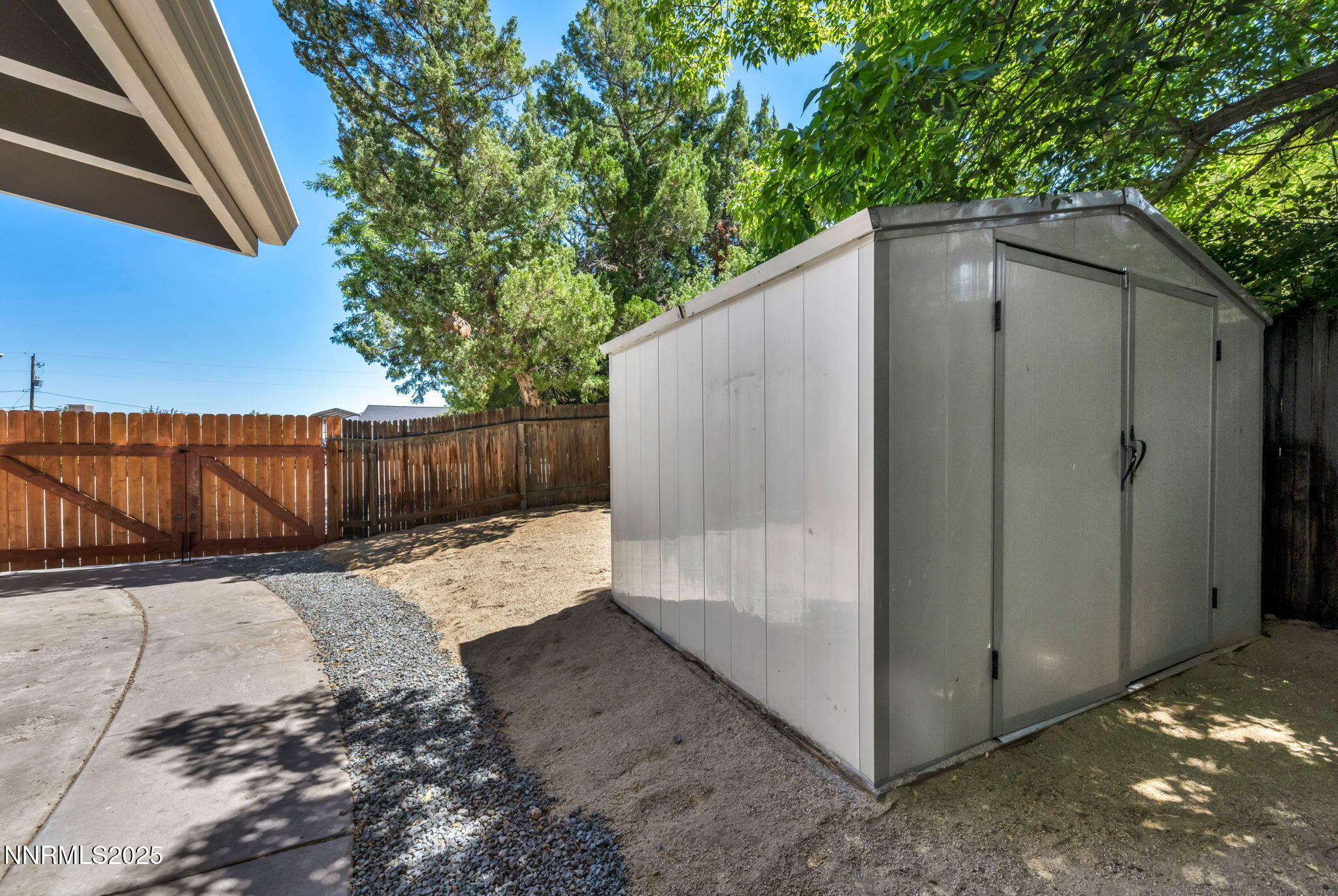 18-web-or-mls-12015-stoney-brook-dr