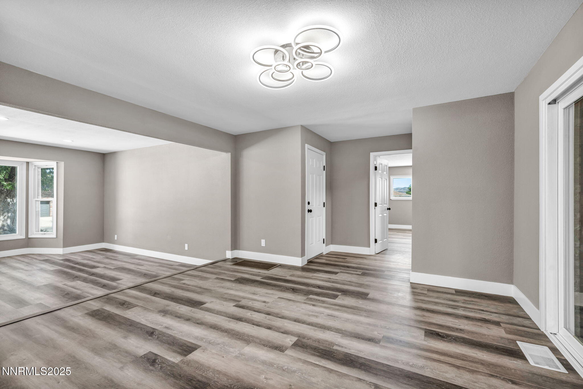 49-web-or-mls-12015-stoney-brook-dr