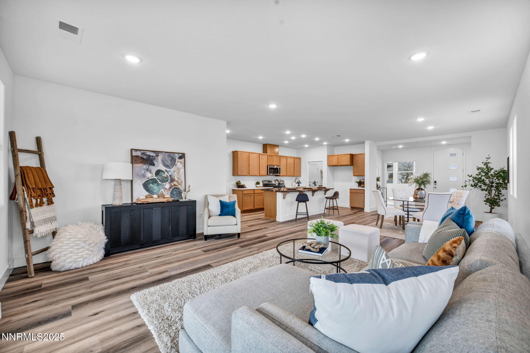 54-web-or-mls-754-shimmer-ct