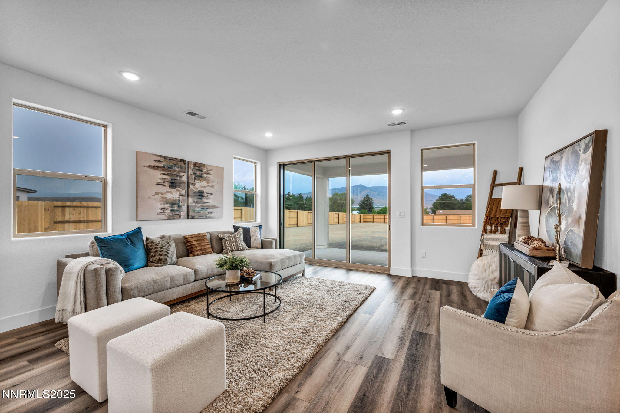 52-web-or-mls-754-shimmer-ct