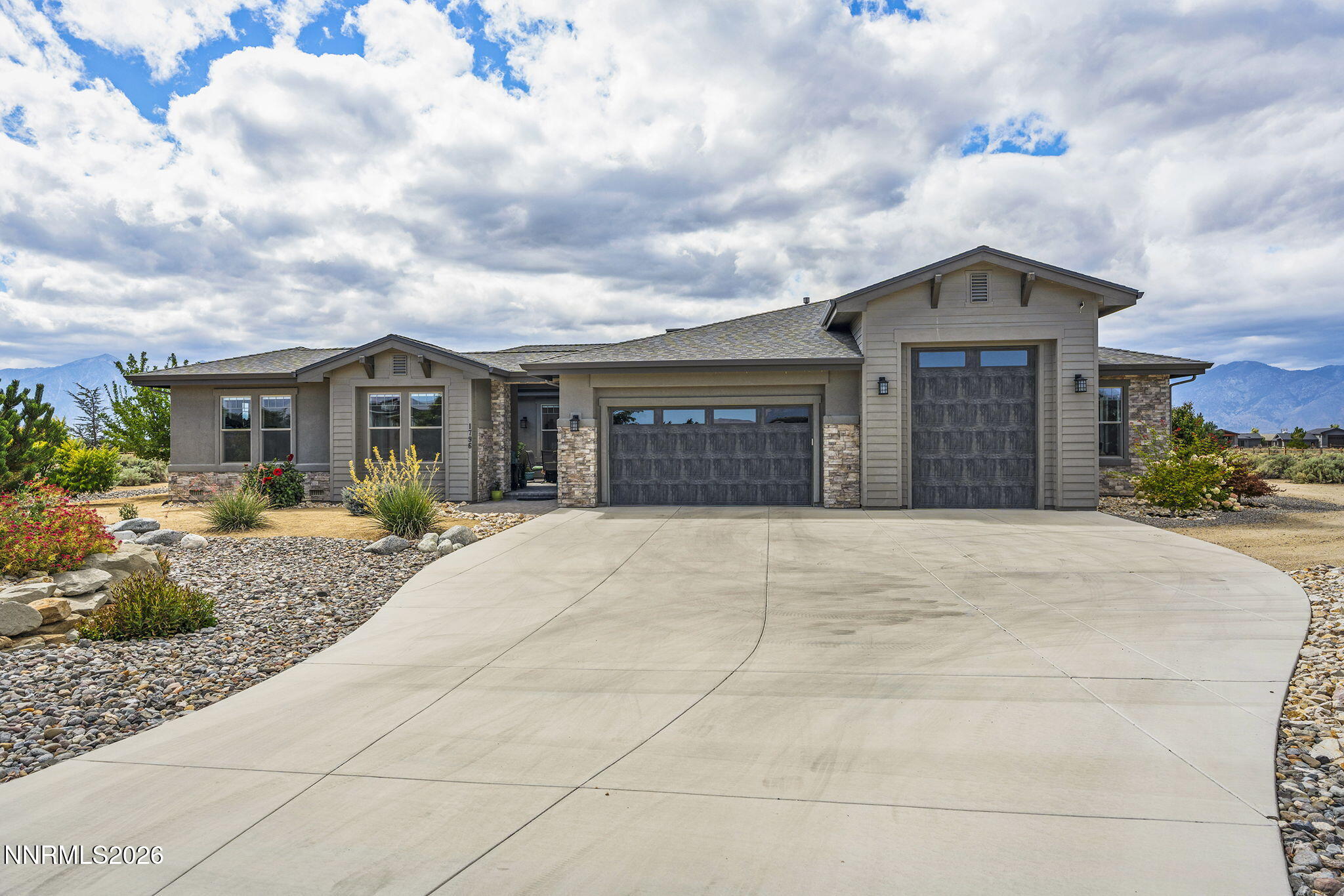 1796 Grandview Parkway