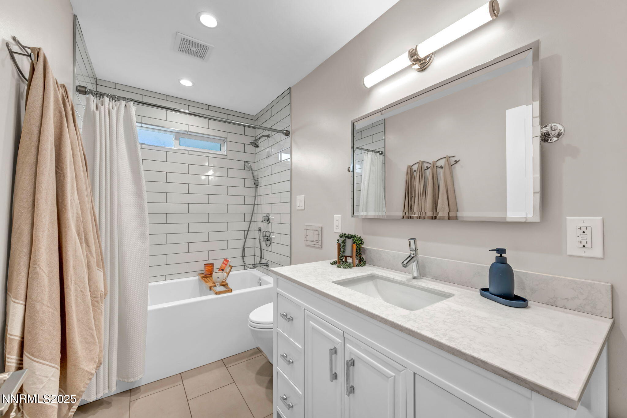 152-web-or-mls-1535-davidson-way