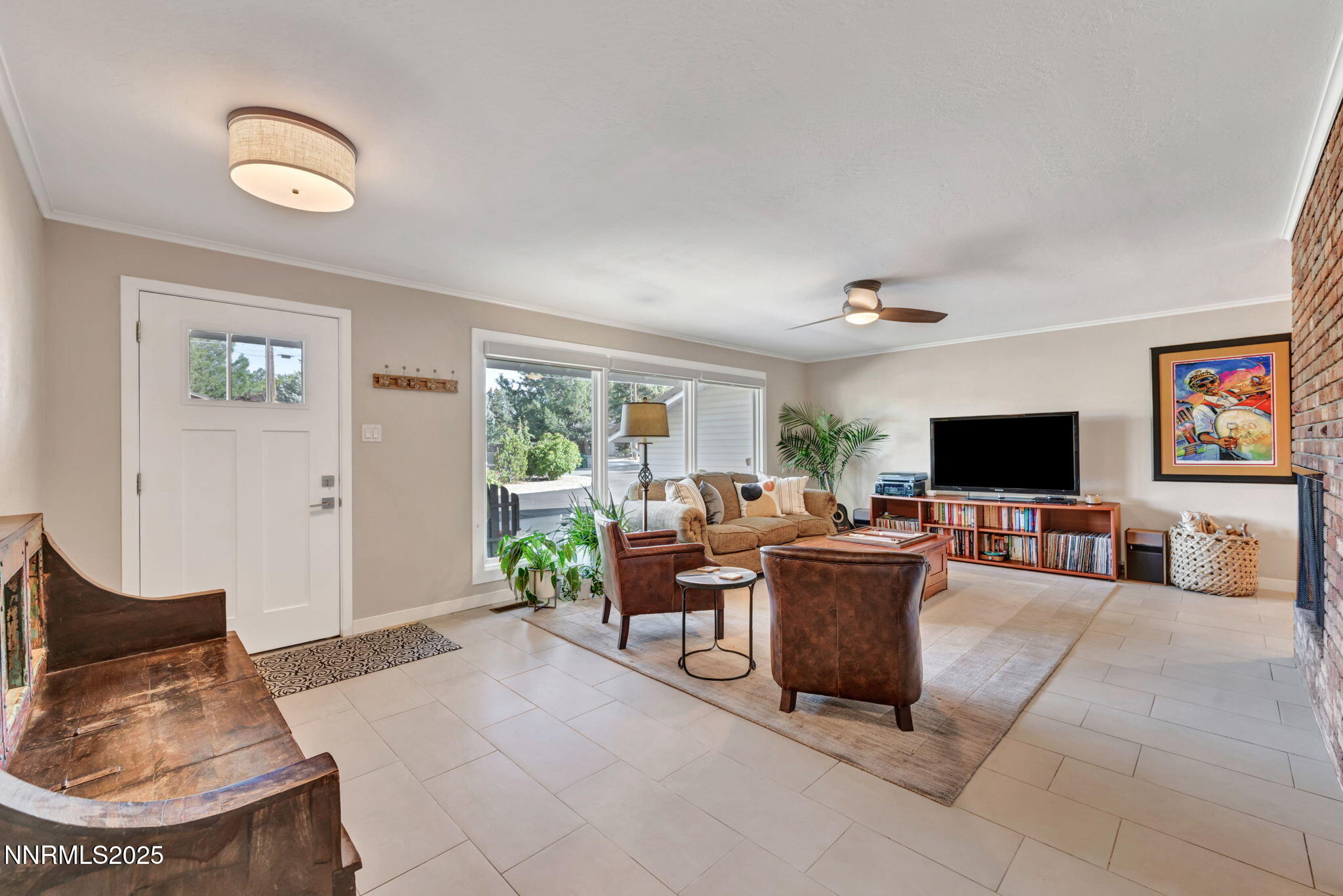 121-web-or-mls-1535-davidson-way