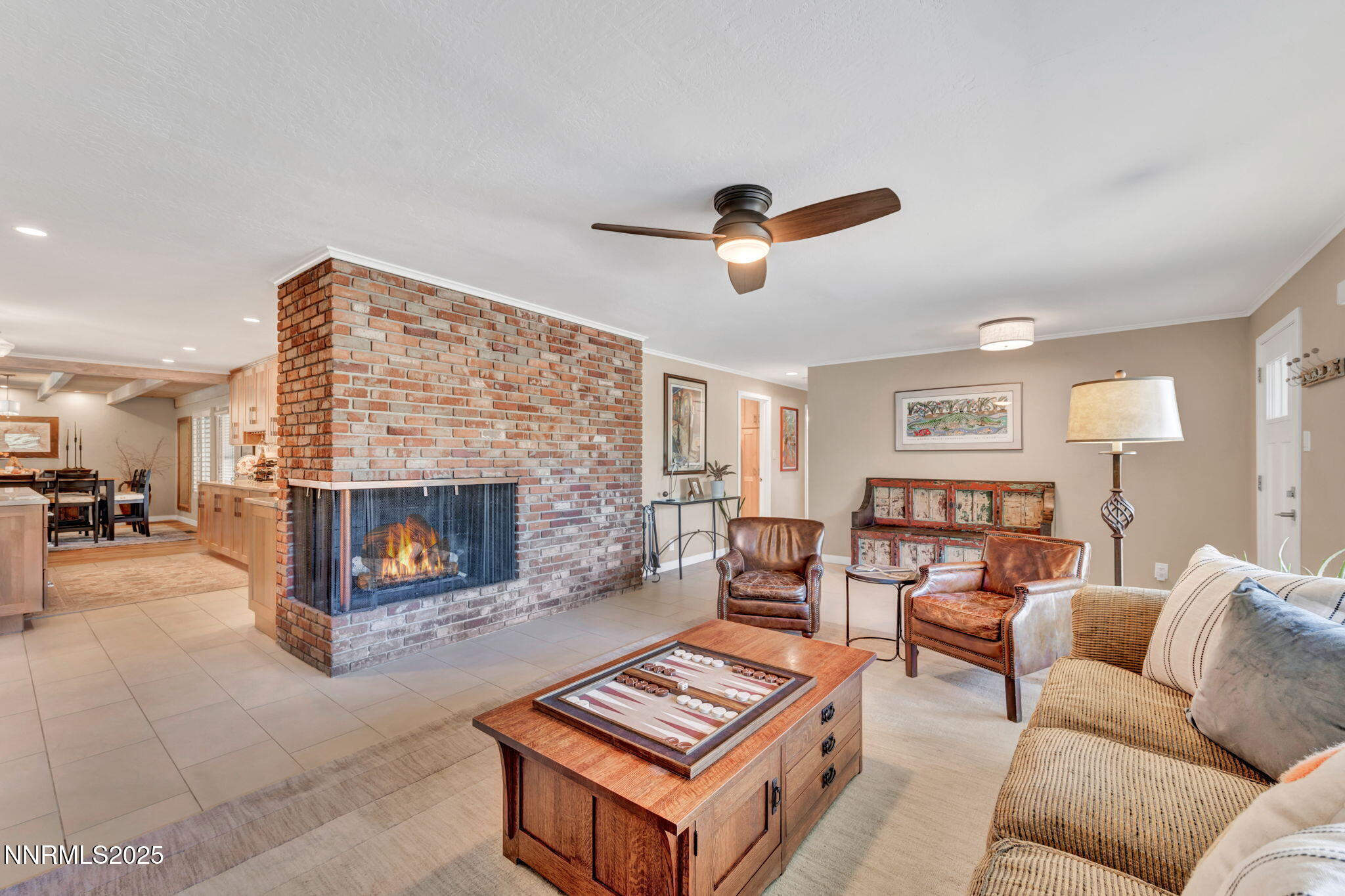 120-web-or-mls-1535-davidson-way