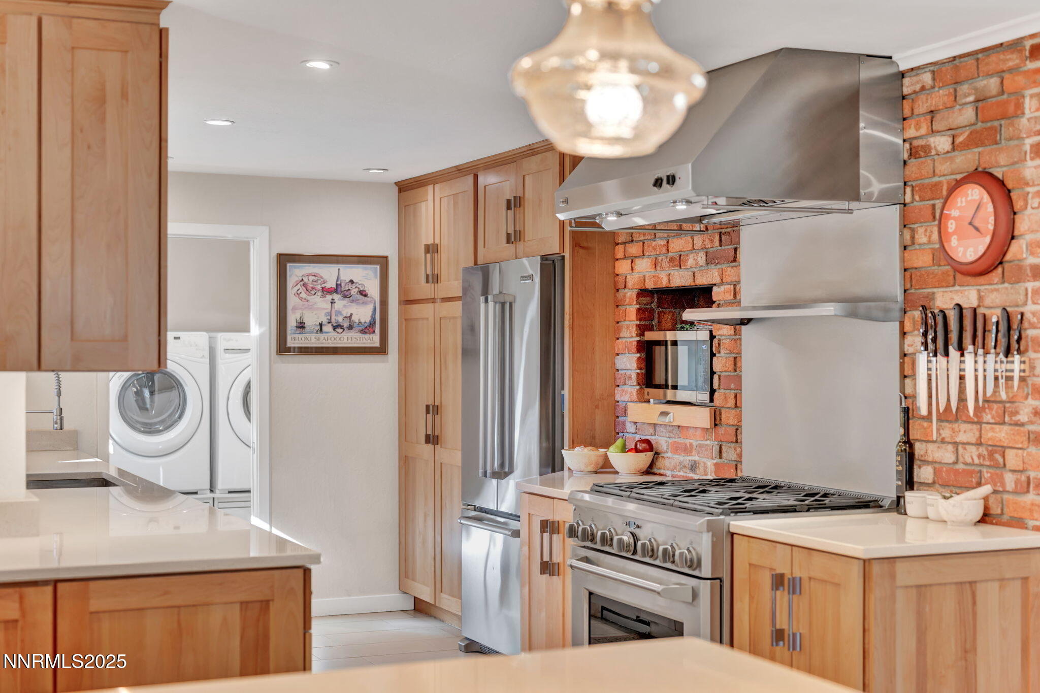 134-web-or-mls-1535-davidson-way