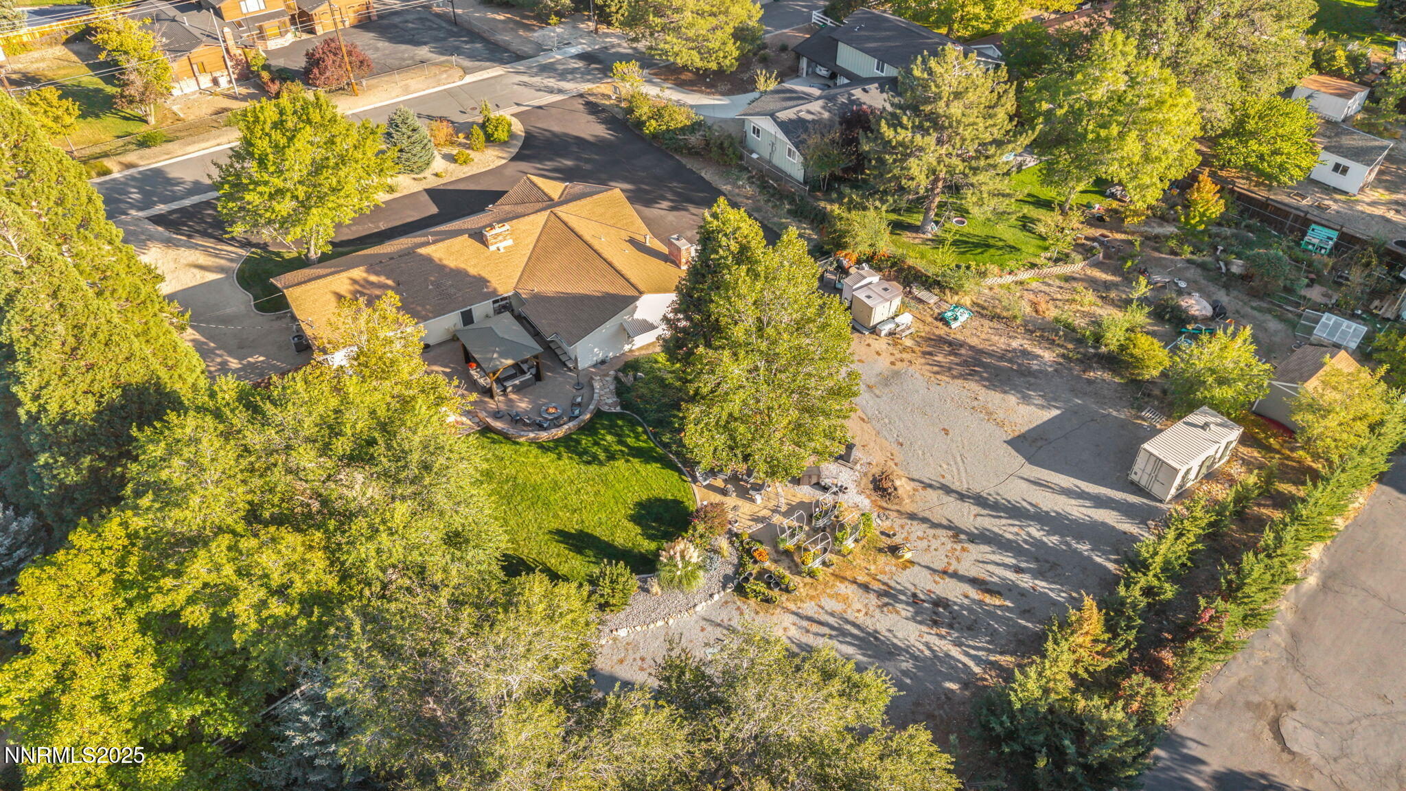 89-web-or-mls-1535-davidson-way