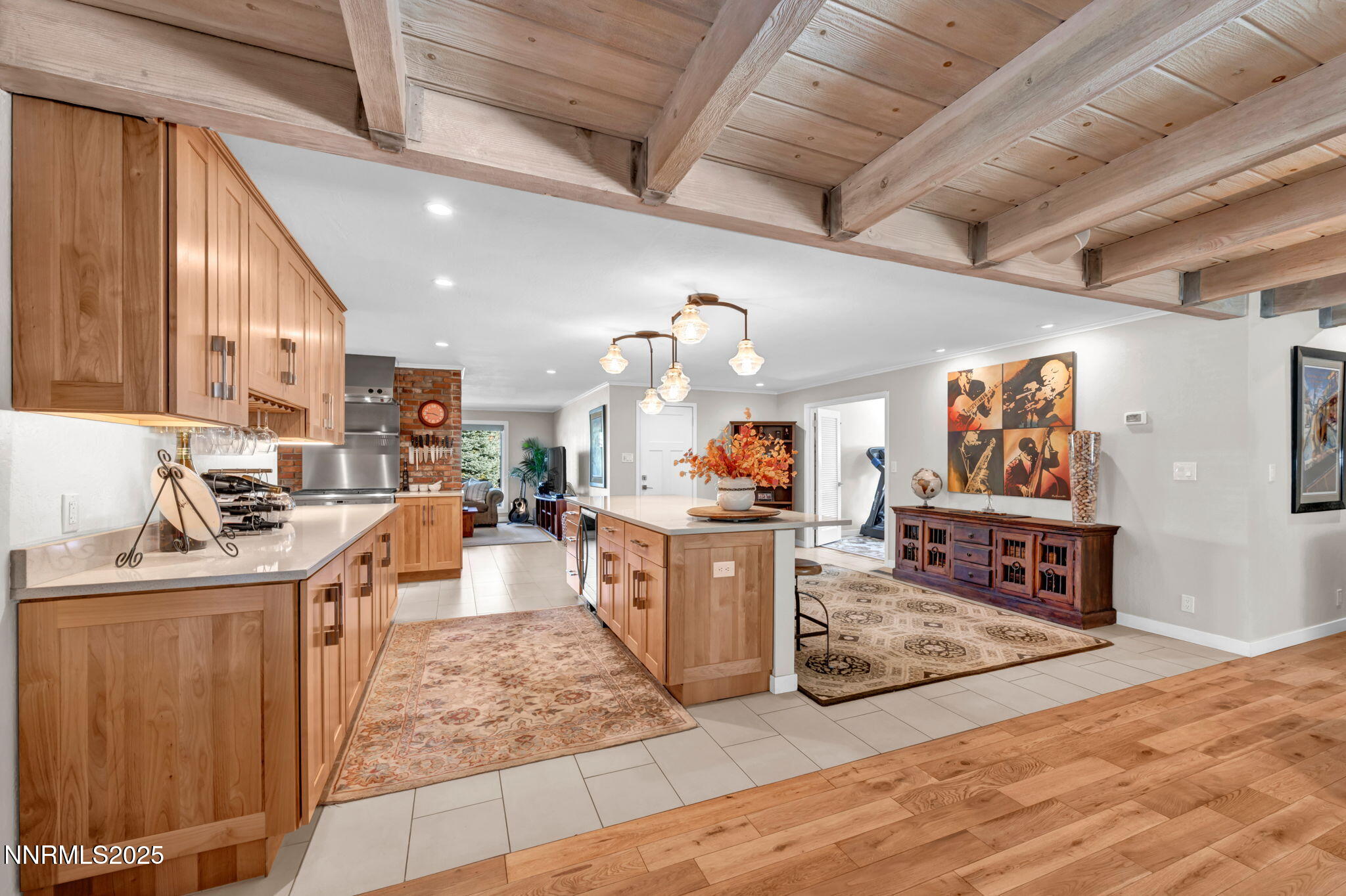 106-web-or-mls-1535-davidson-way