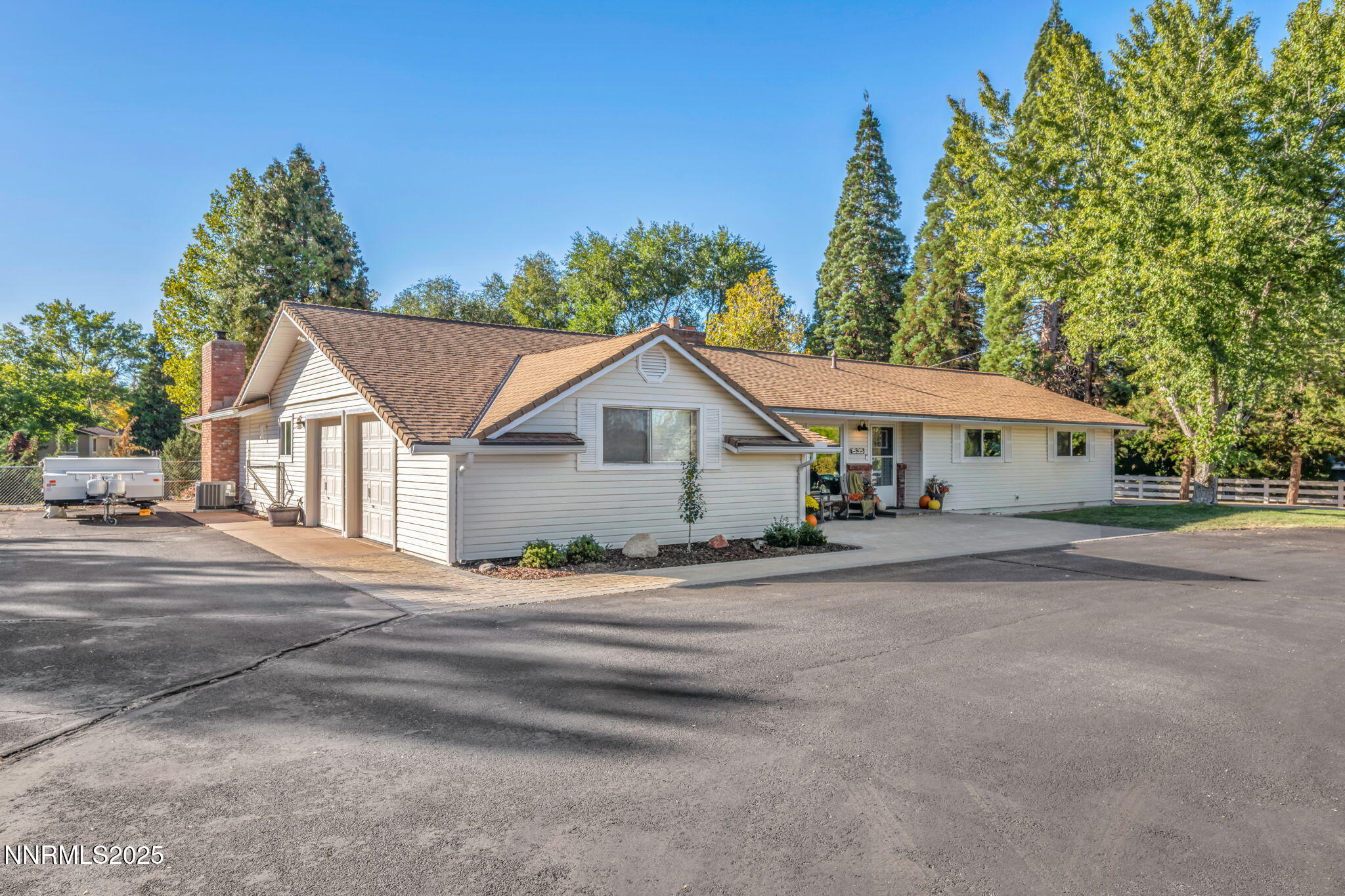 37-web-or-mls-1535-davidson-way