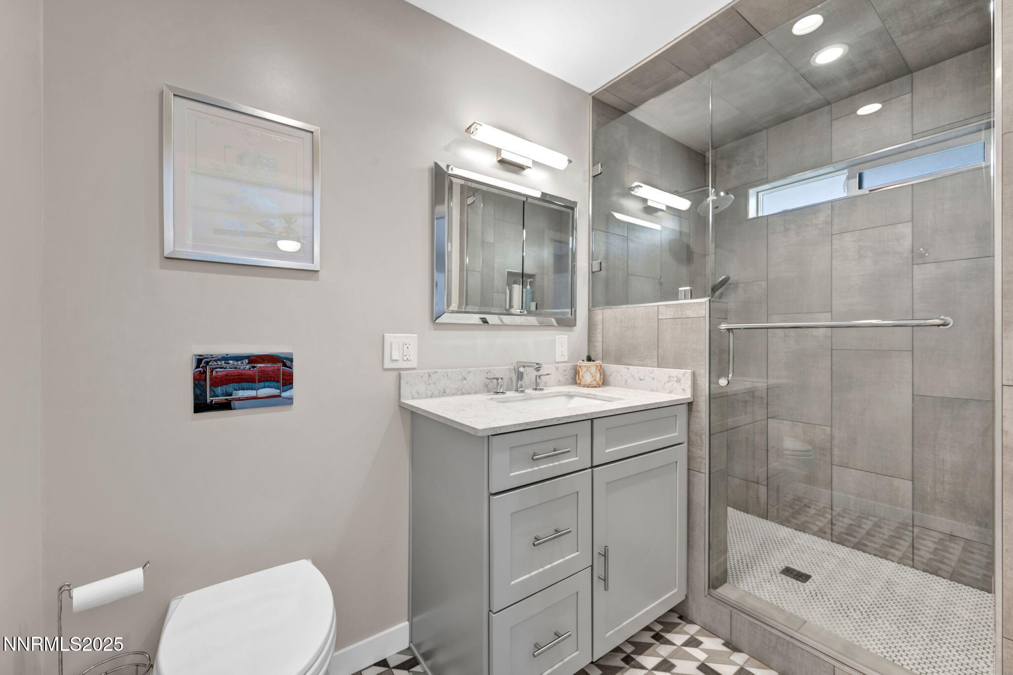 146-web-or-mls-1535-davidson-way