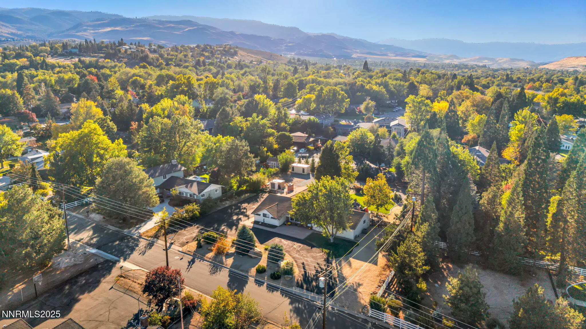 81-web-or-mls-1535-davidson-way