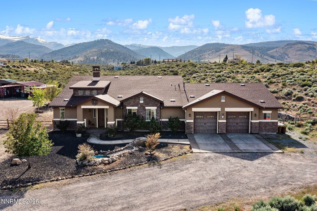 Photo of 5764 Carl Dr Drive, Reno, NV 89511 (MLS # 260006080)