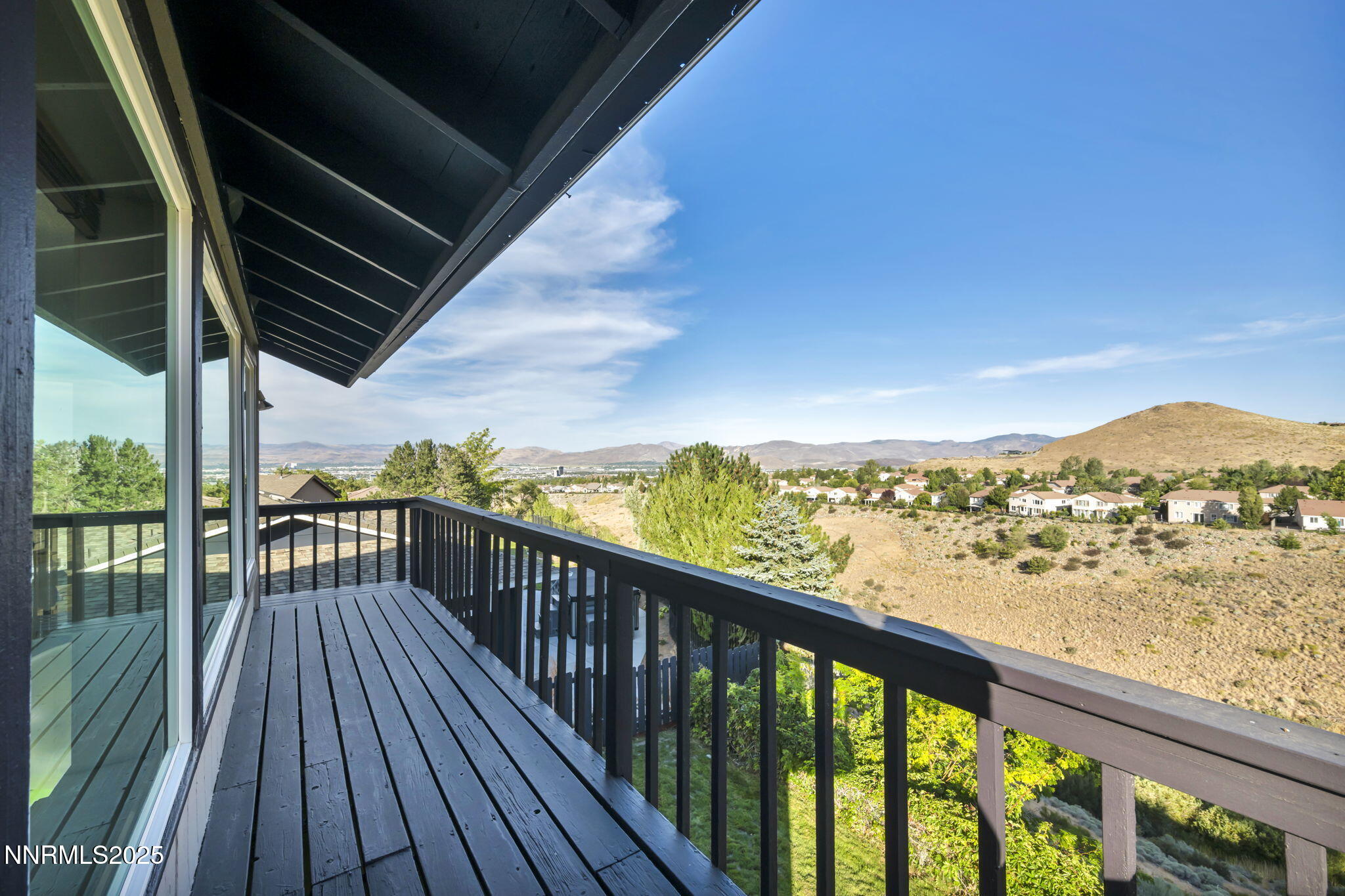 91-web-or-mls-3850-piccadilly-dr