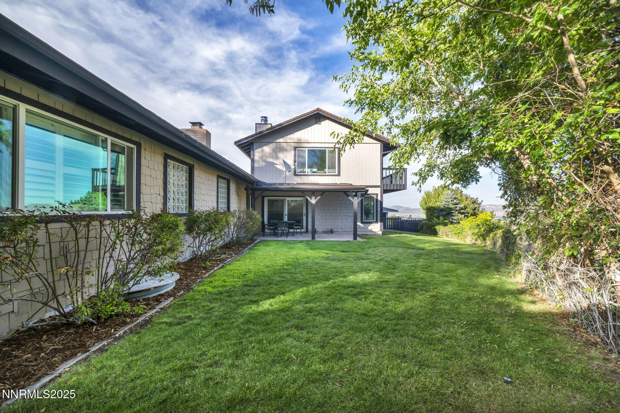 9-web-or-mls-3850-piccadilly-dr