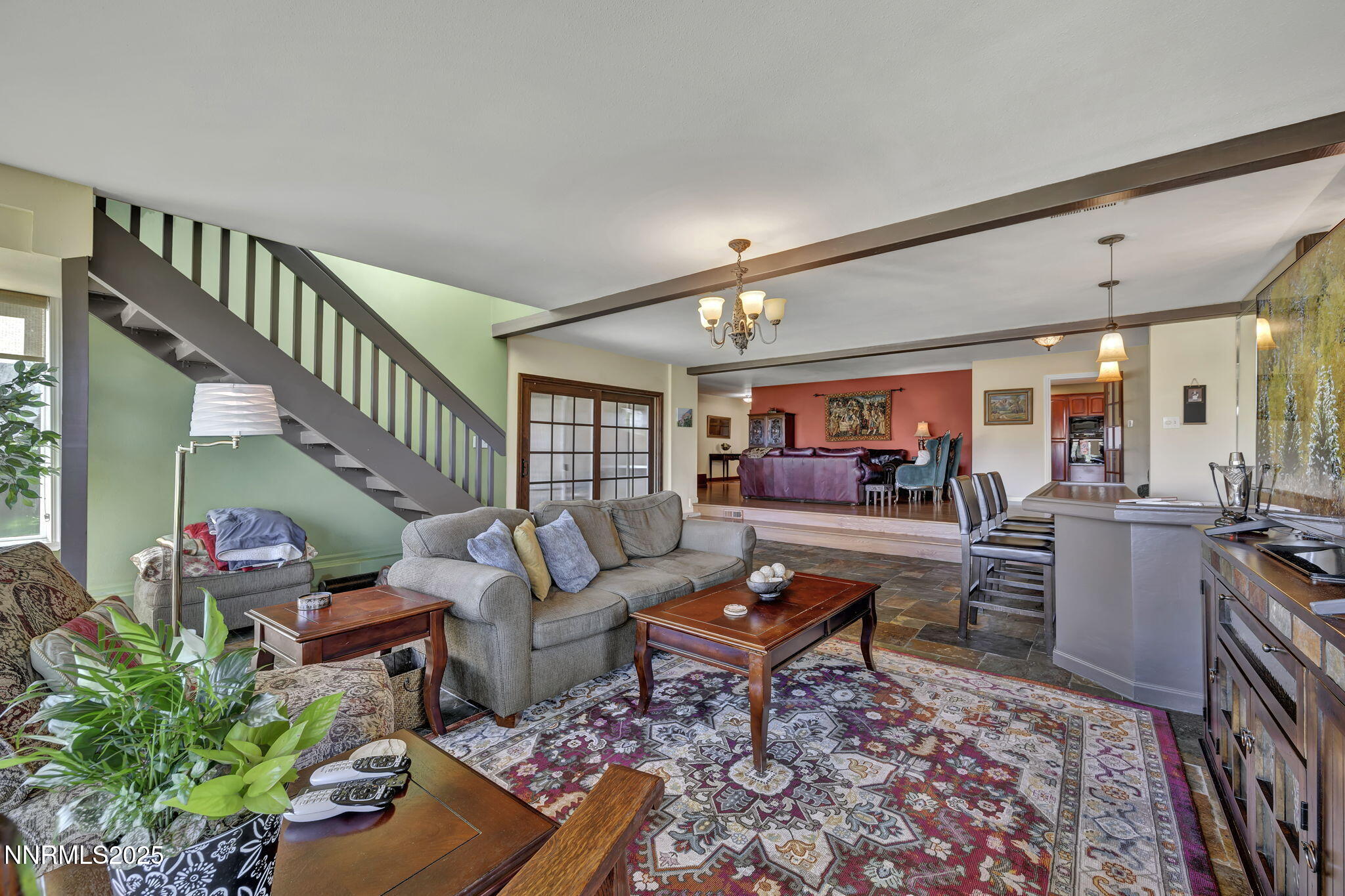 72-web-or-mls-3850-piccadilly-dr