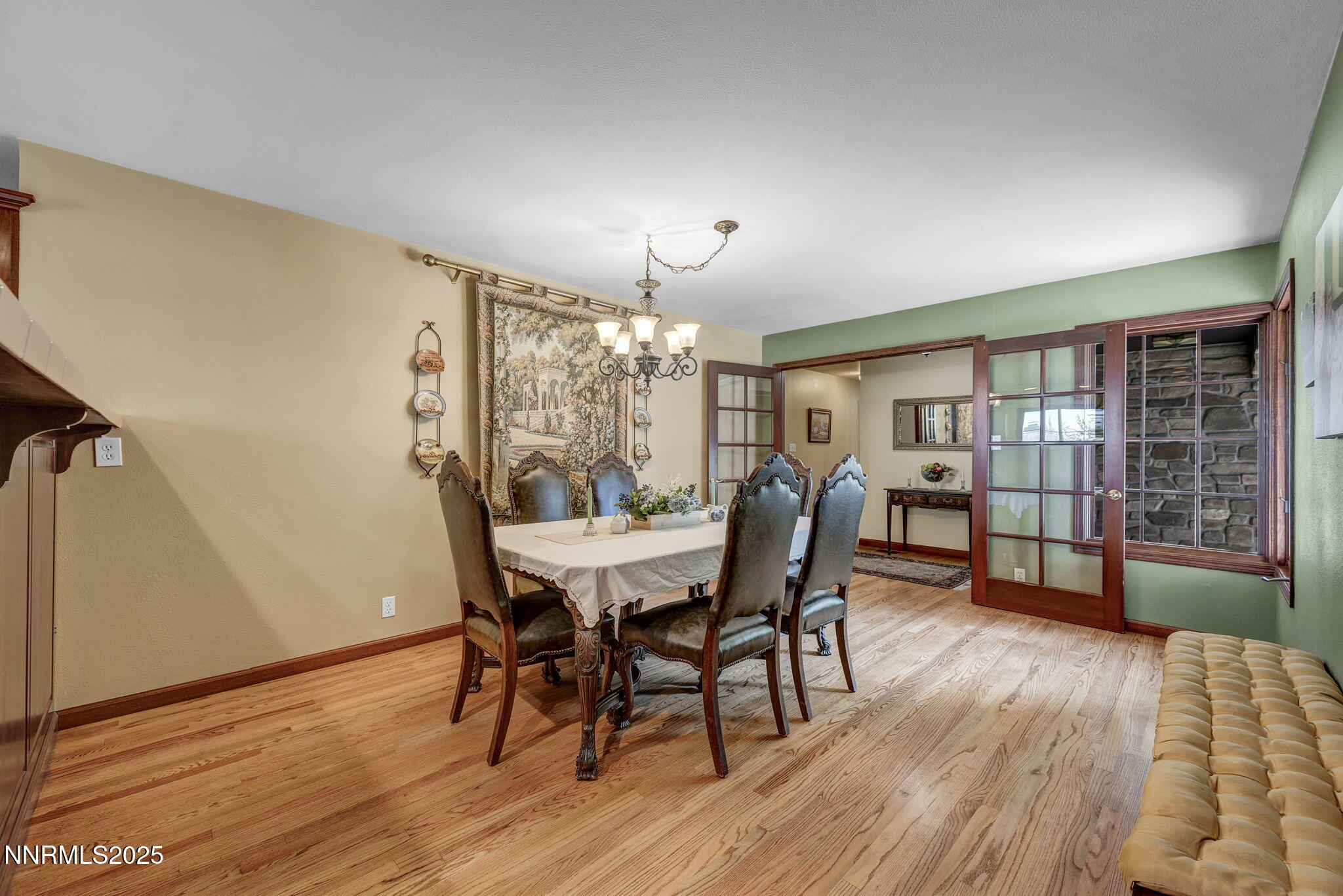 50-web-or-mls-3850-piccadilly-dr