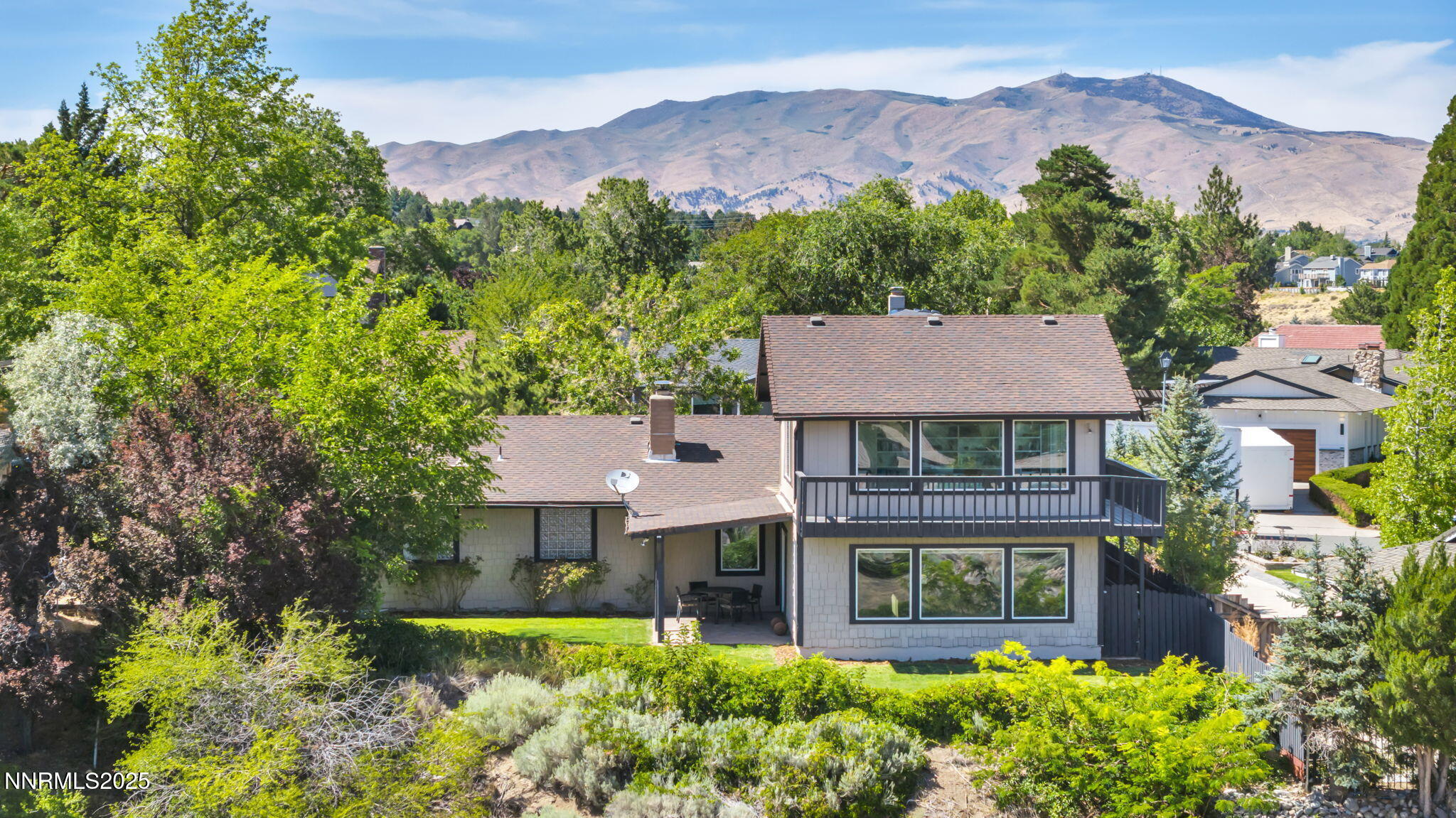 26-web-or-mls-3850-piccadilly-dr