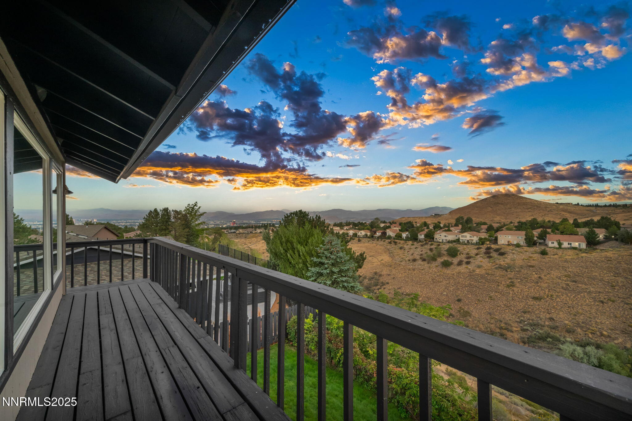 94-web-or-mls-3850-piccadilly-dr