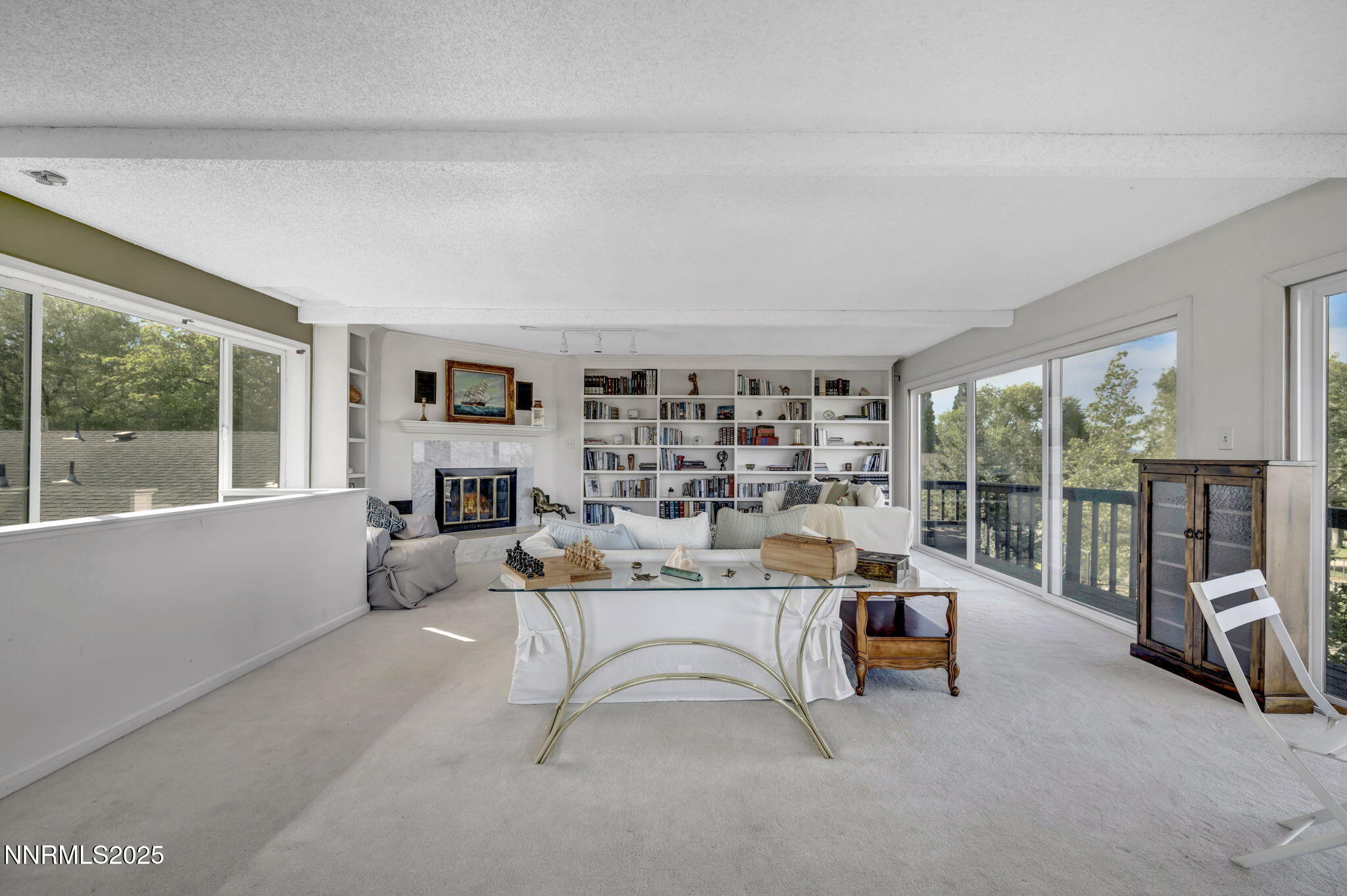 77-web-or-mls-3850-piccadilly-dr