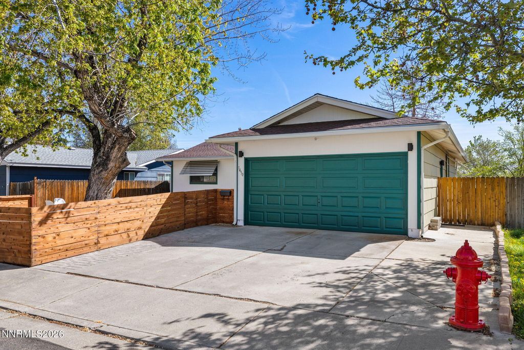 Photo of 1450 Locksley Way, Reno, NV 89503 (MLS # 260004176)