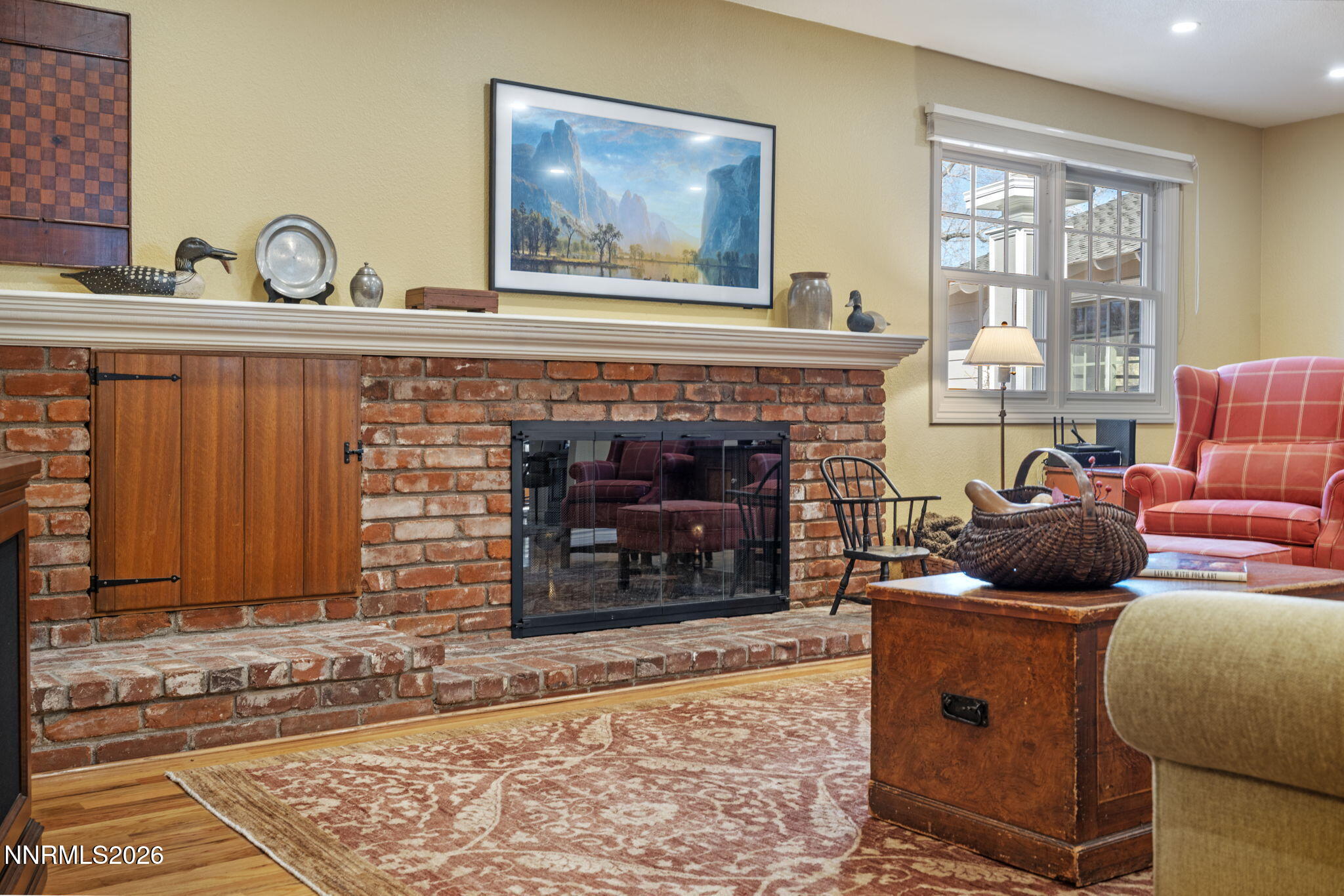 Living Room 4