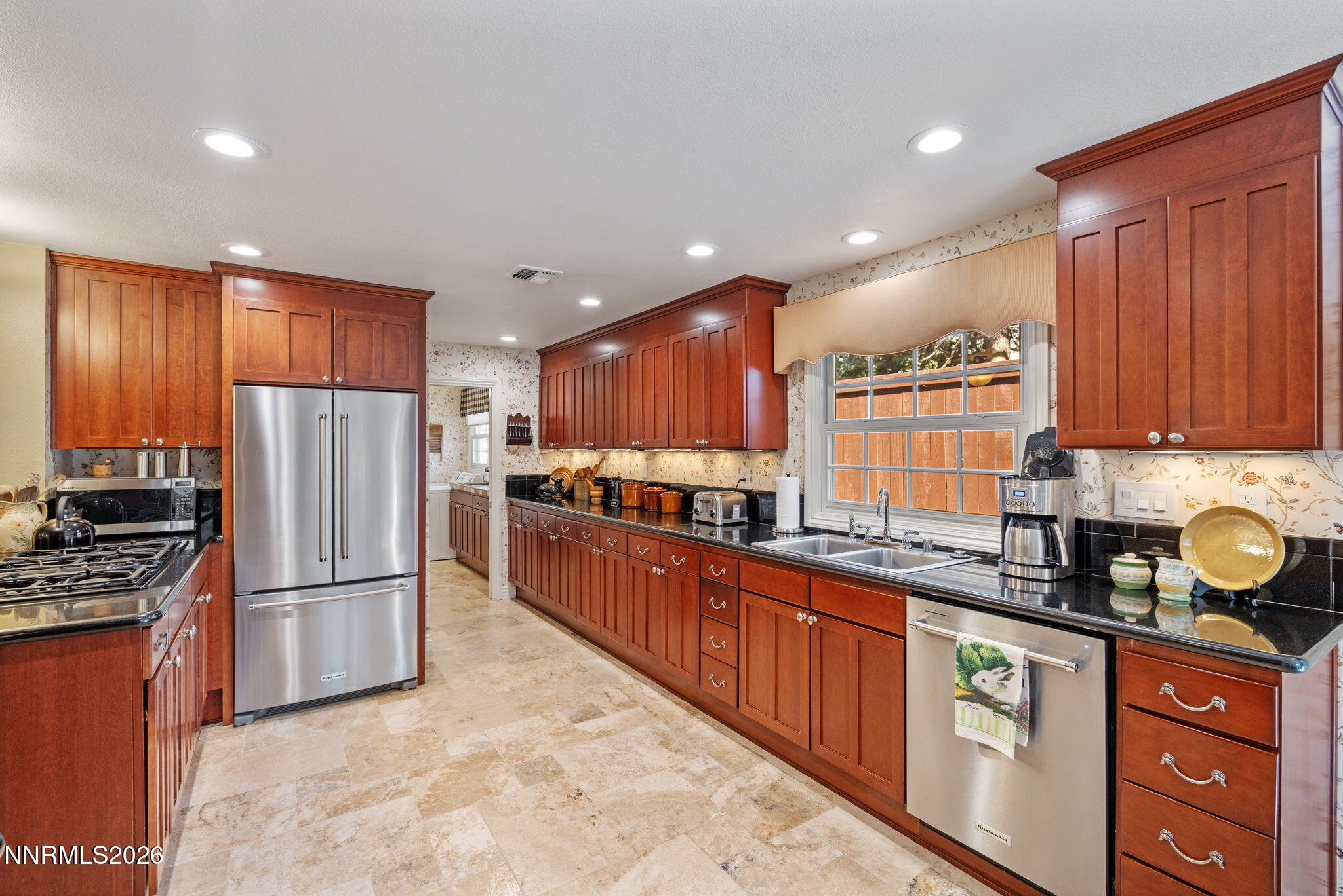 Kitchen 2