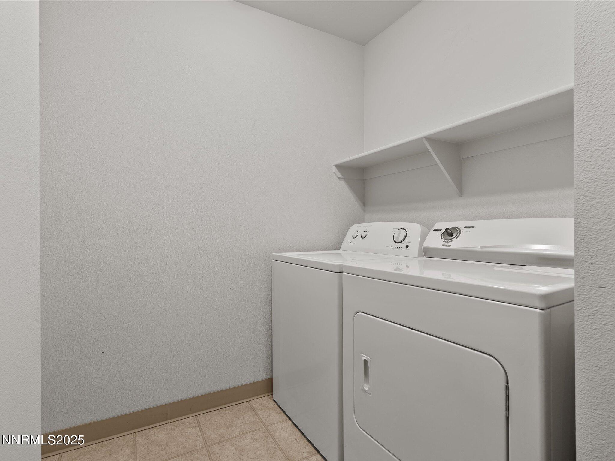 16-6850 Sharlands Ave-Unit 1111-115