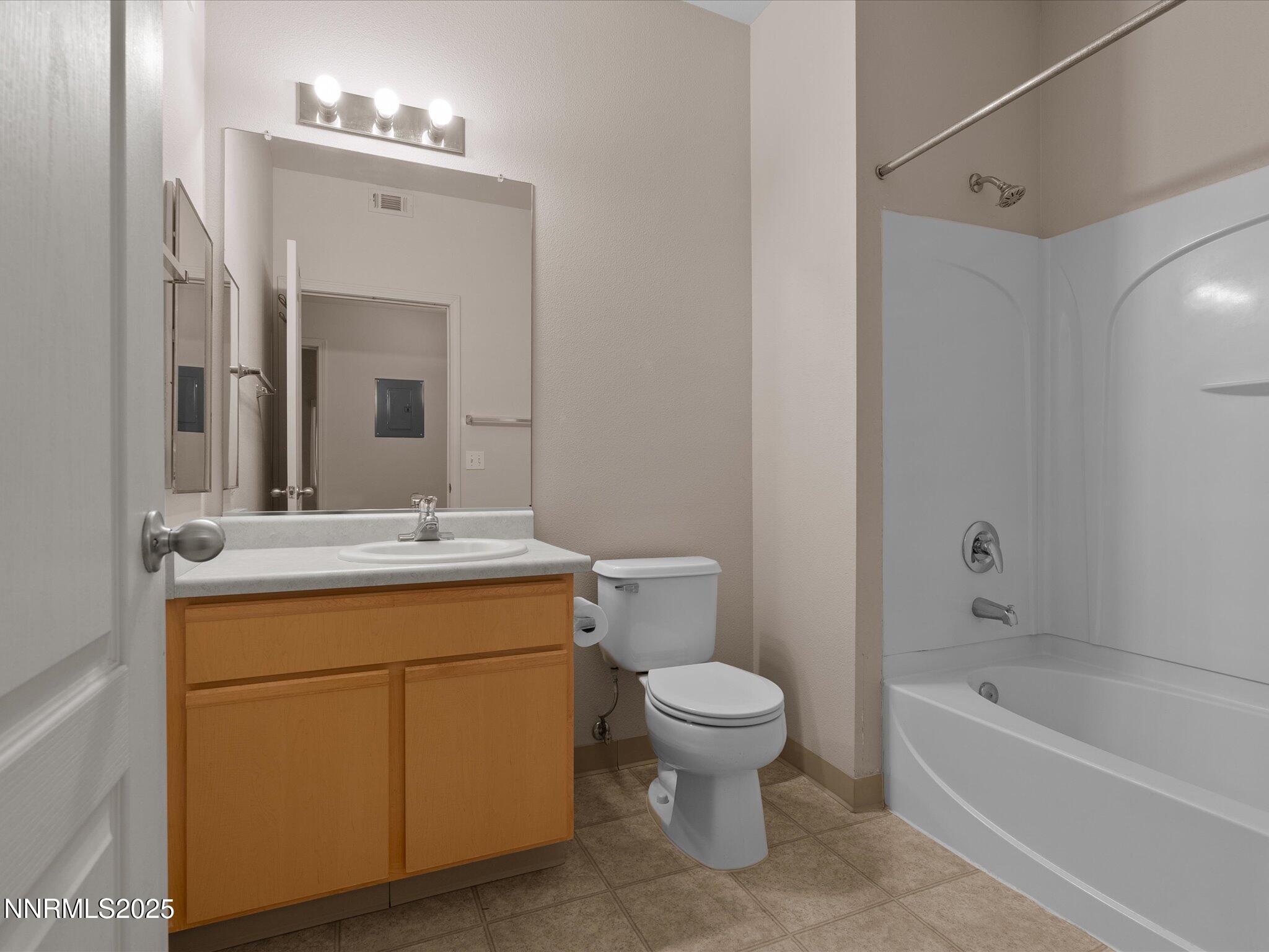 20-6850 Sharlands Ave-Unit 1111-119