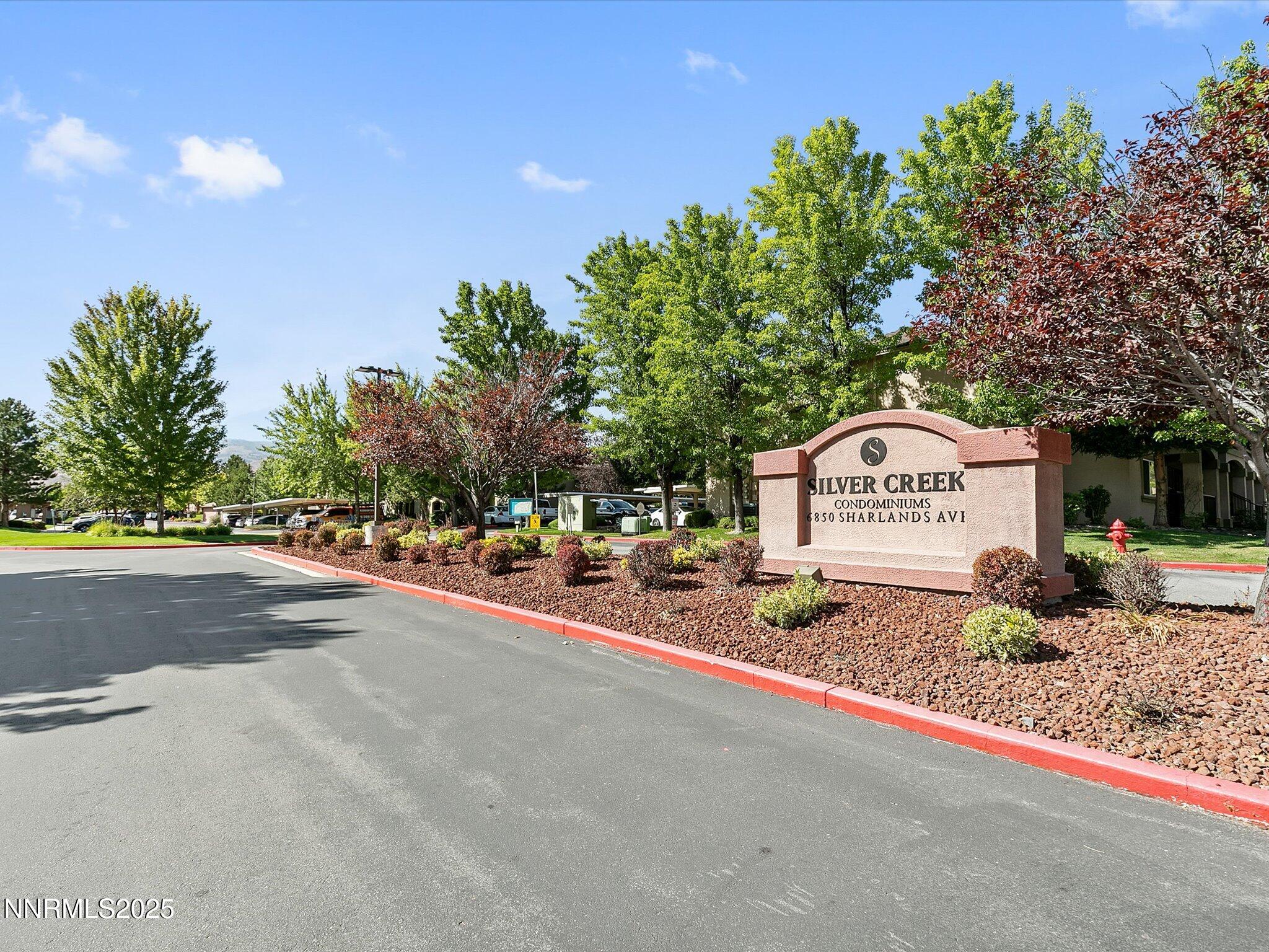 30-6850 Sharlands Ave-Unit 1111-2-100