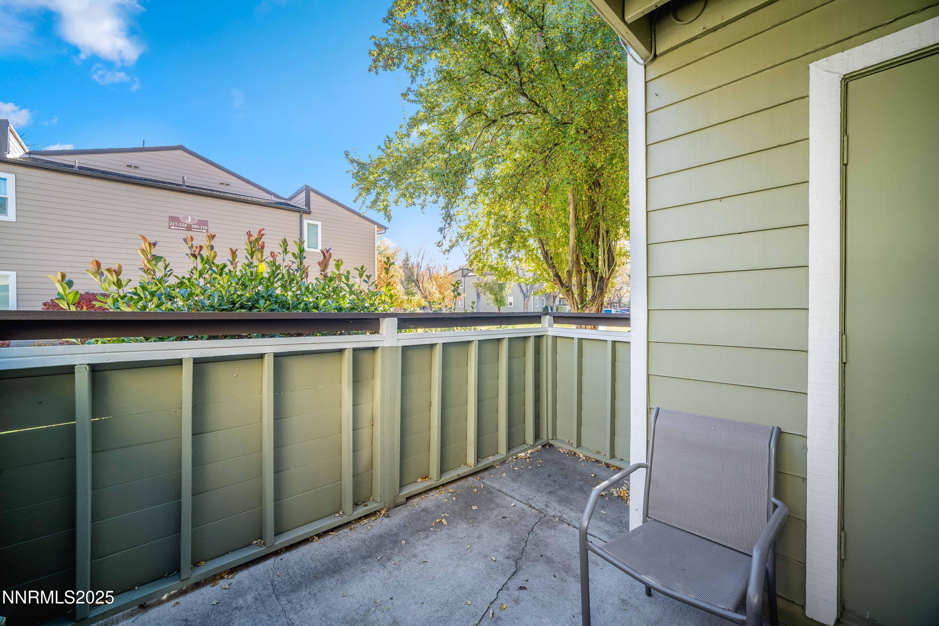 555 E Patriot Blvd #207 MLS 018