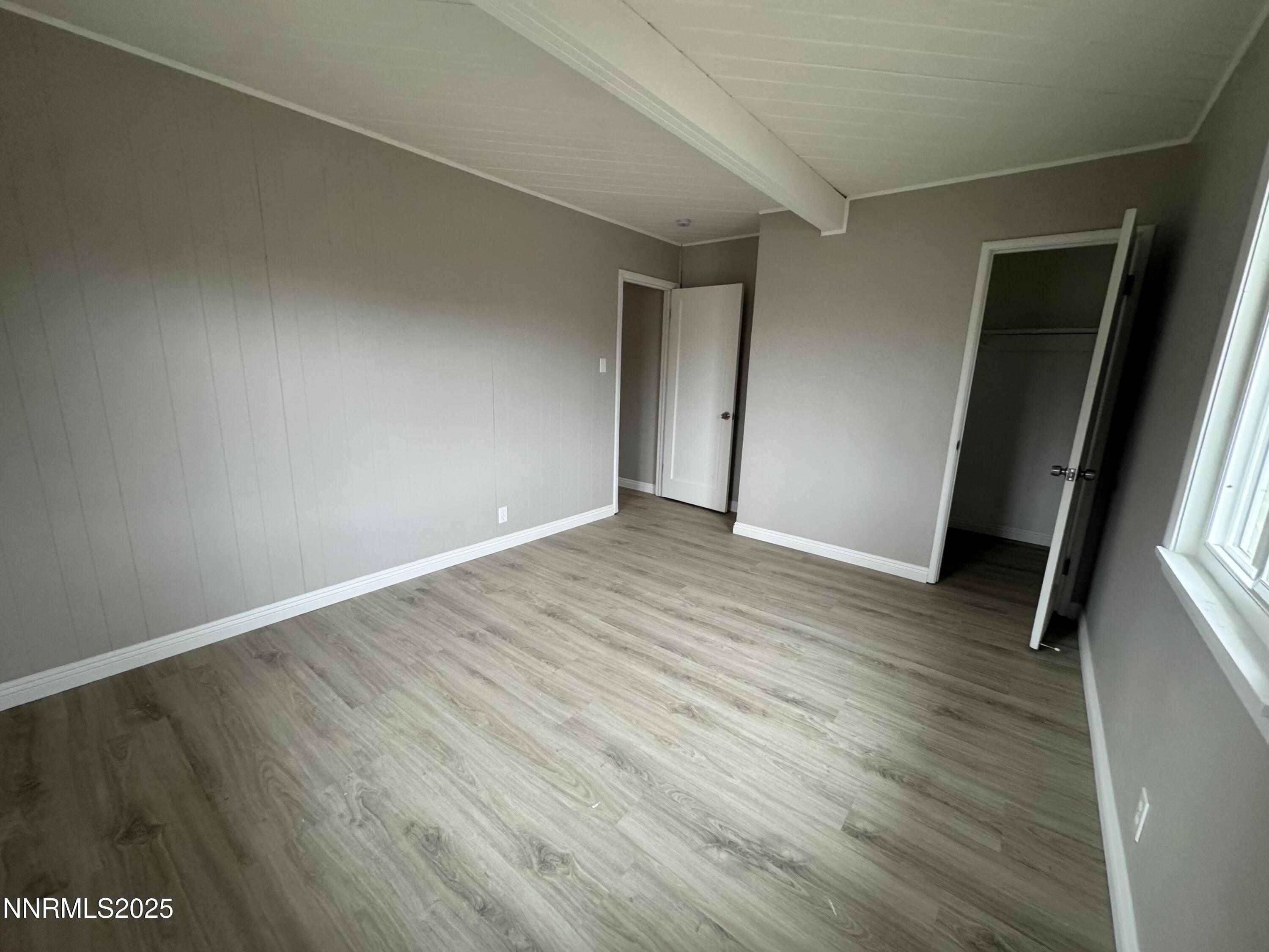 125 english bedroom 3