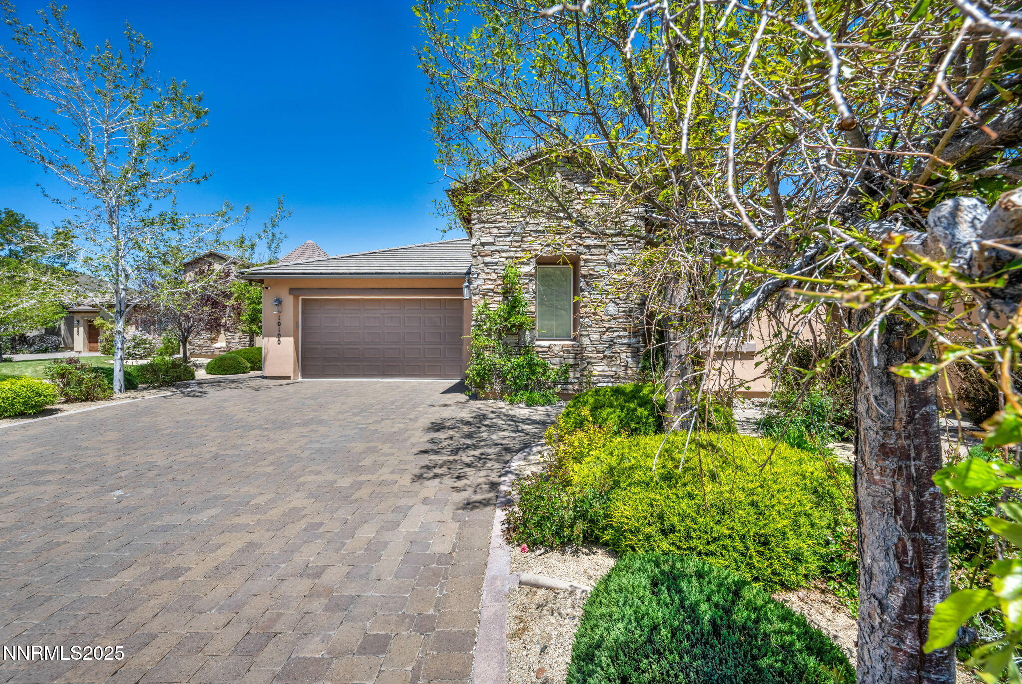 167-web-or-mls-10100-via-ponte