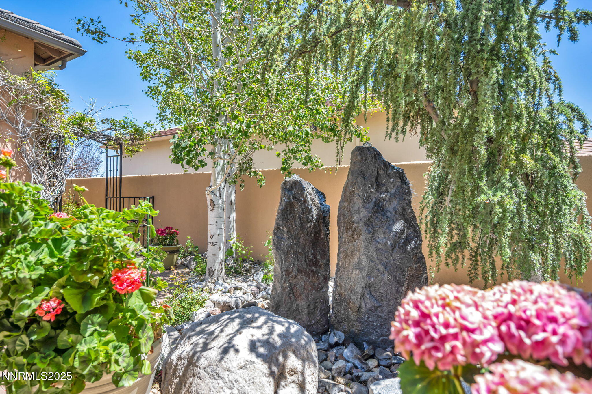 148-web-or-mls-10100-via-ponte