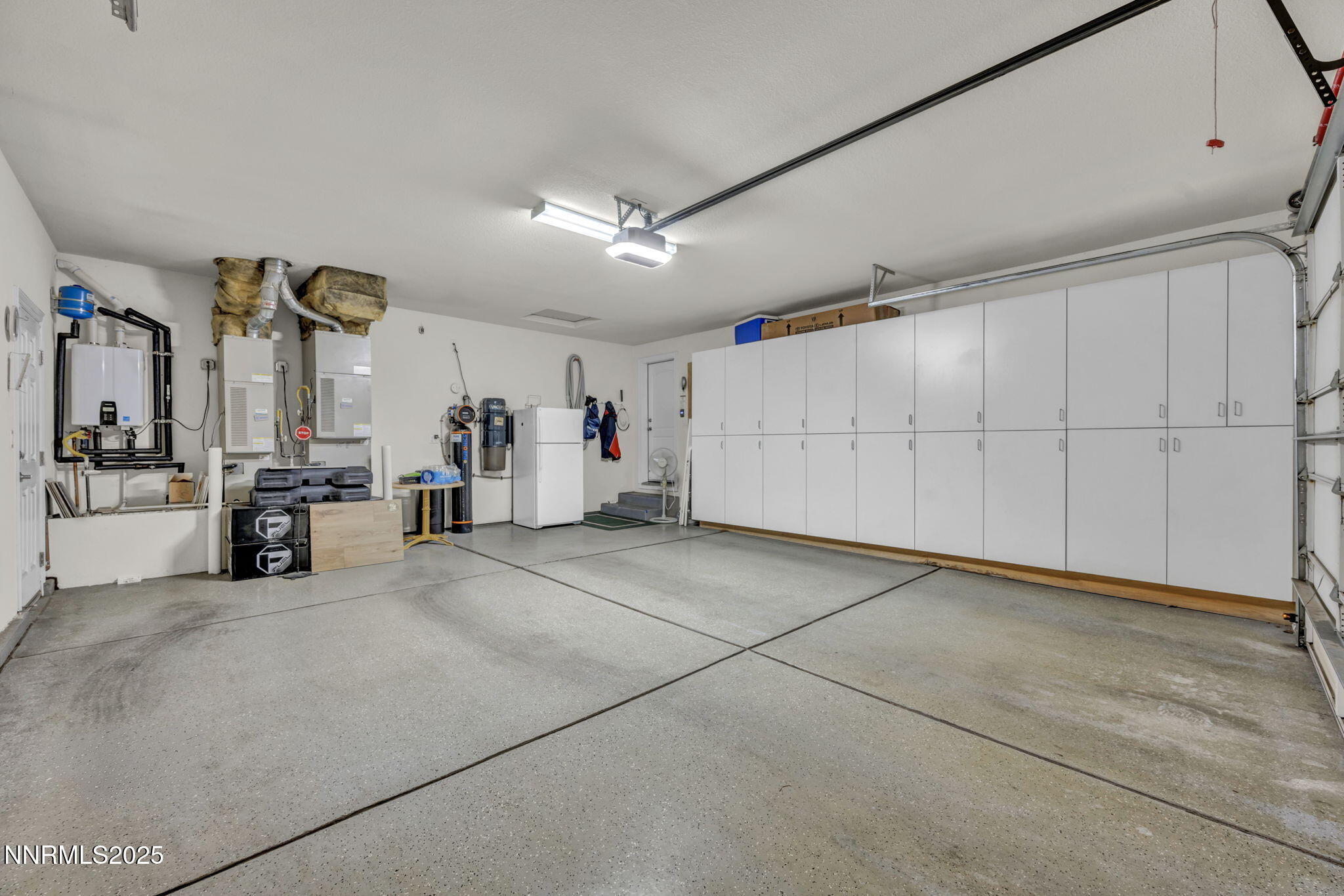 555D1899-E418-4897-A896-65BDBECD9902