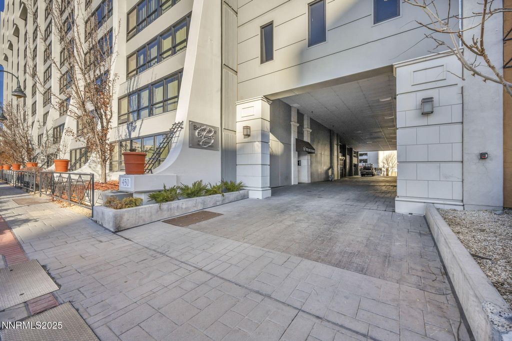 Photo of 450 N Arlington Avenue #UNIT 602, Reno, NV 89503 (MLS # 250059021)